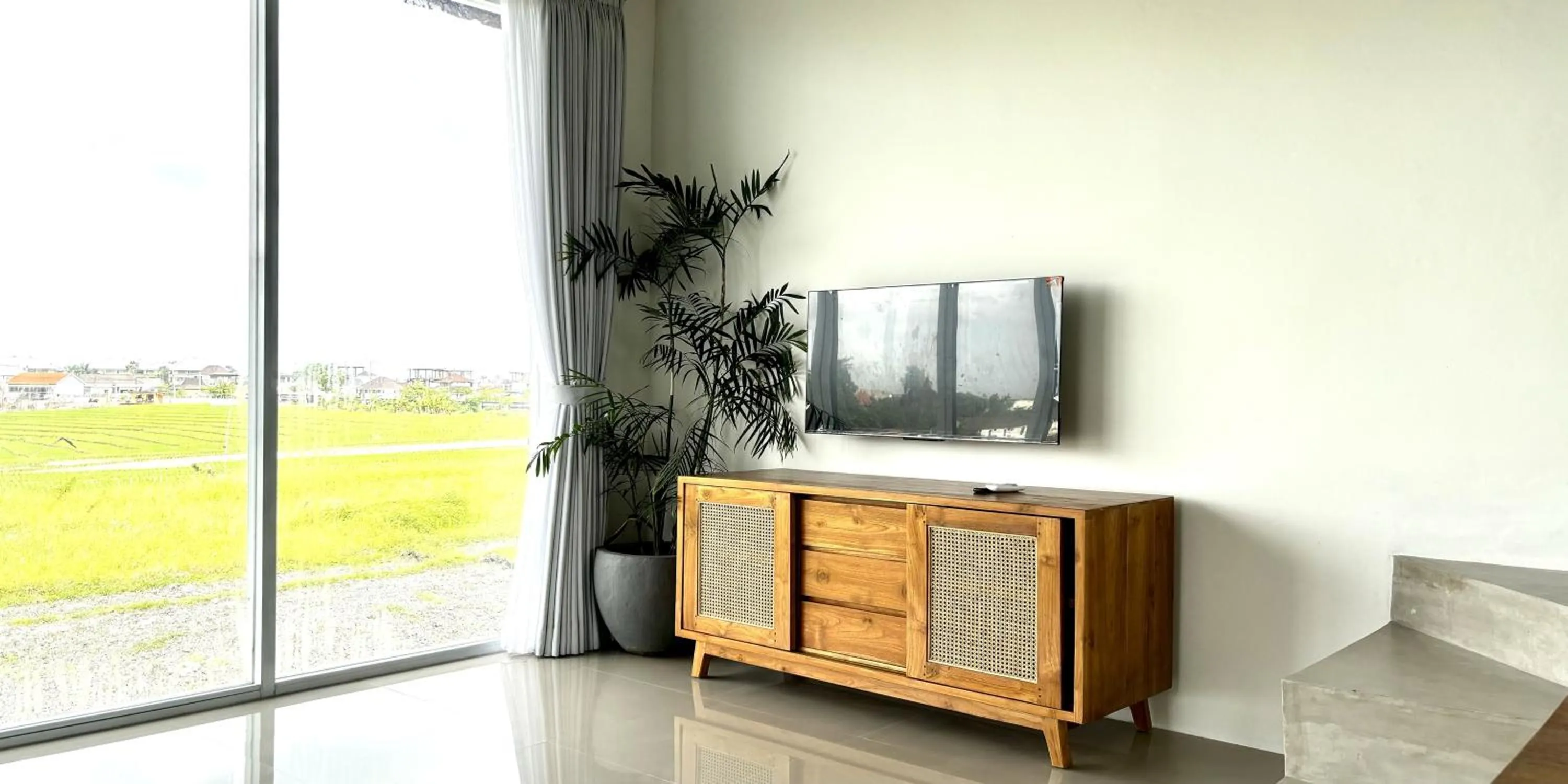 TV and multimedia in Villa Alisha Pererenan Canggu