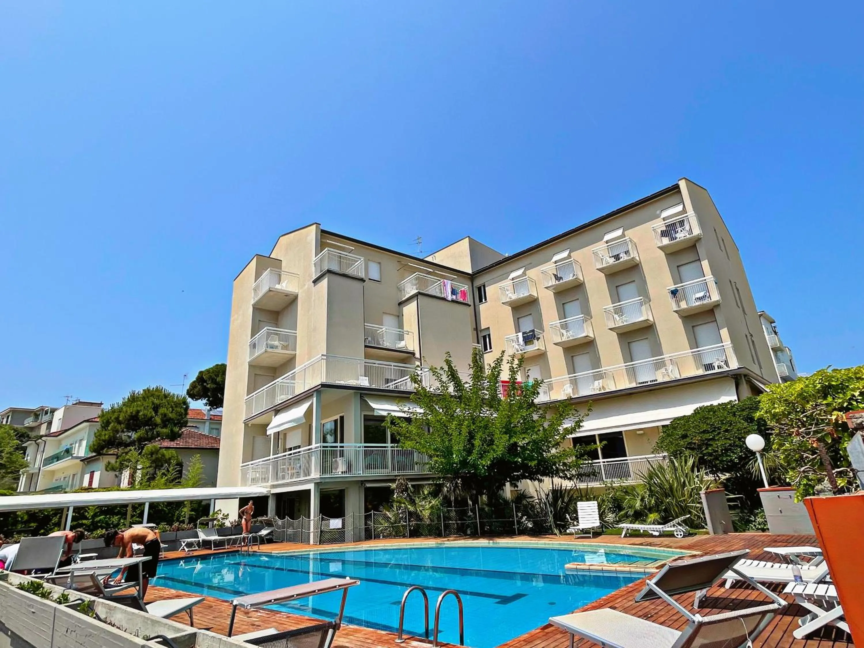 Swimming pool in HOTEL TRIONFAL - Fronte Mare - Vicinissimi al Centro