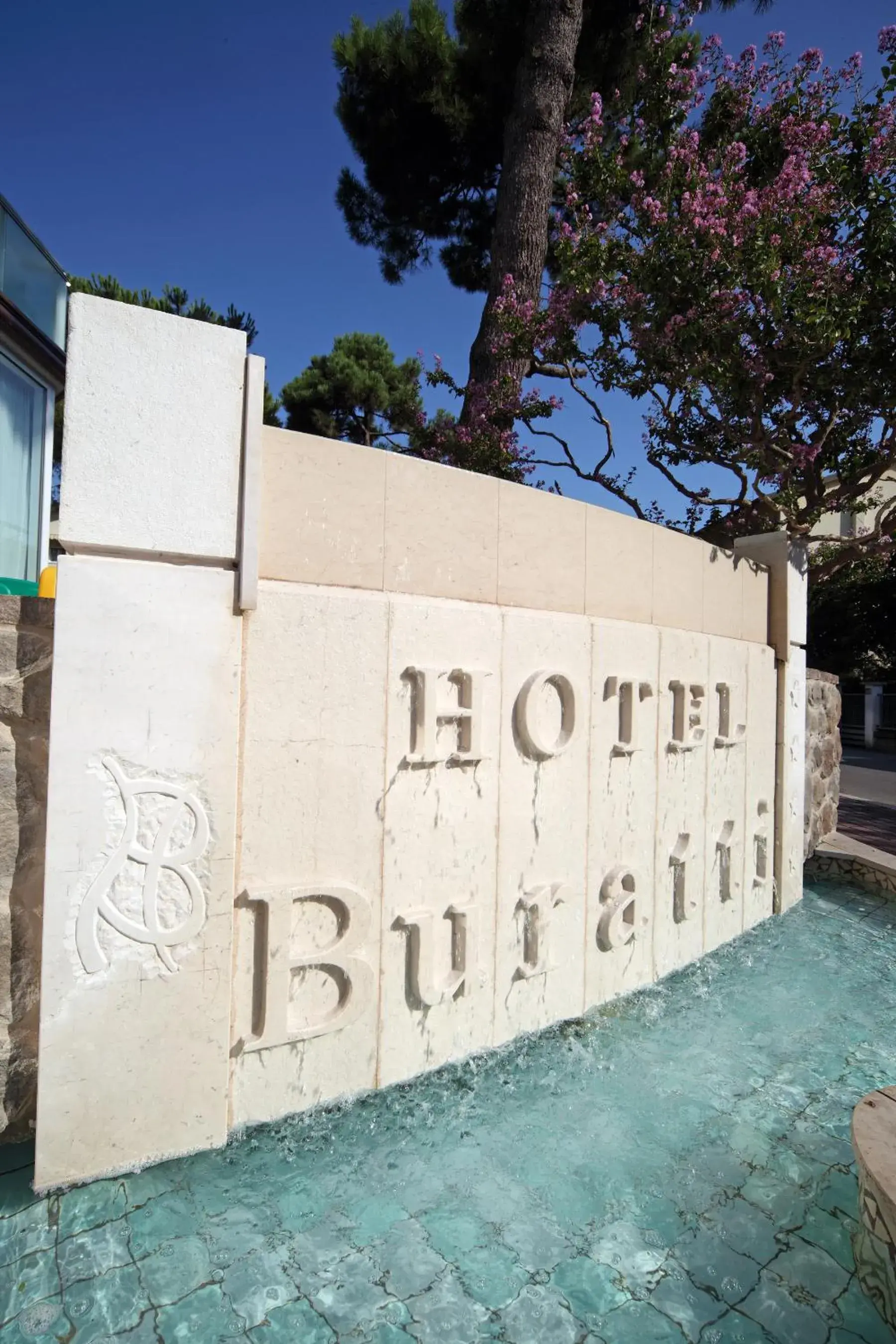 Facade/entrance, Property Logo/Sign in Hotel Buratti