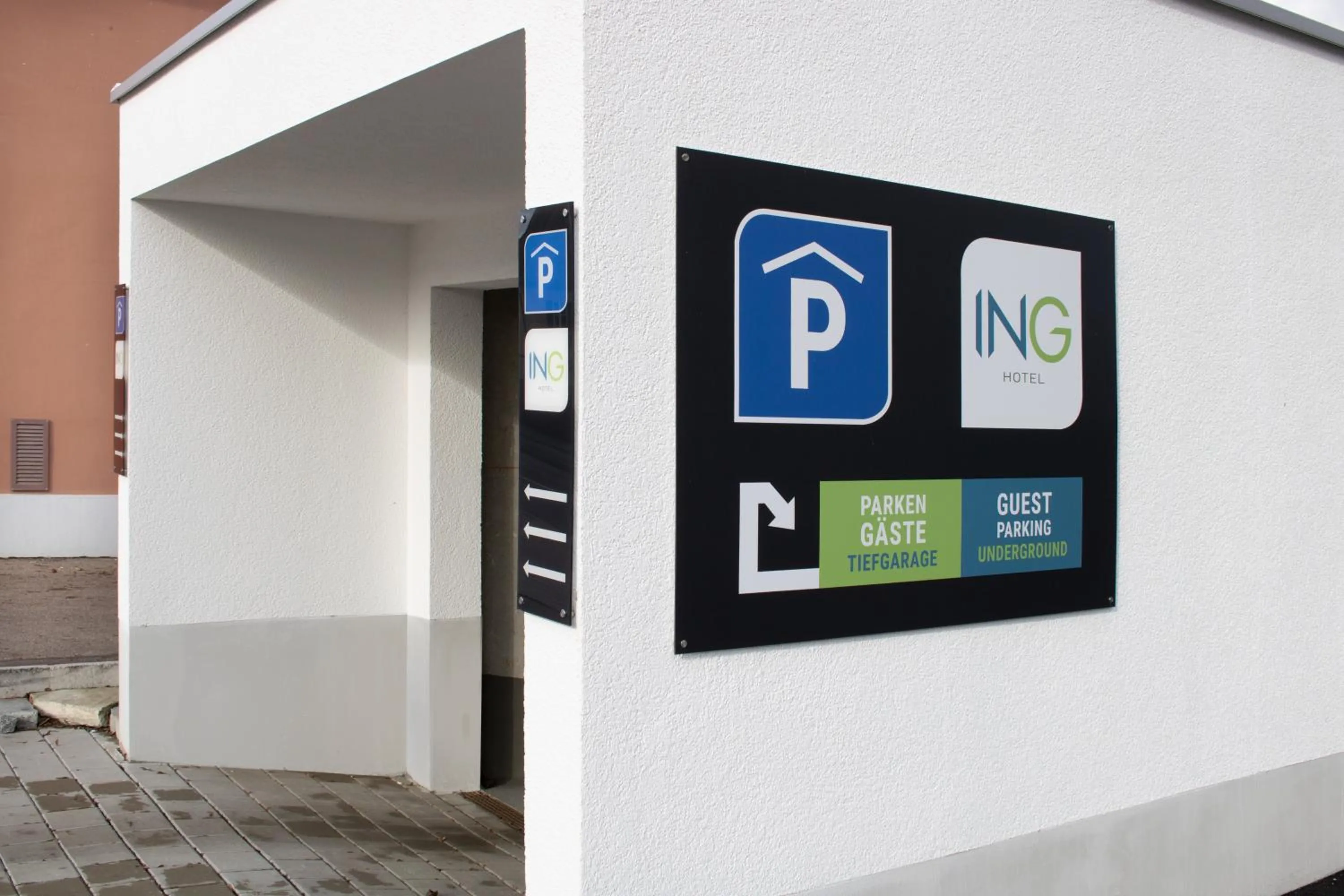 Parking in ING Hotel by WMM Hotels