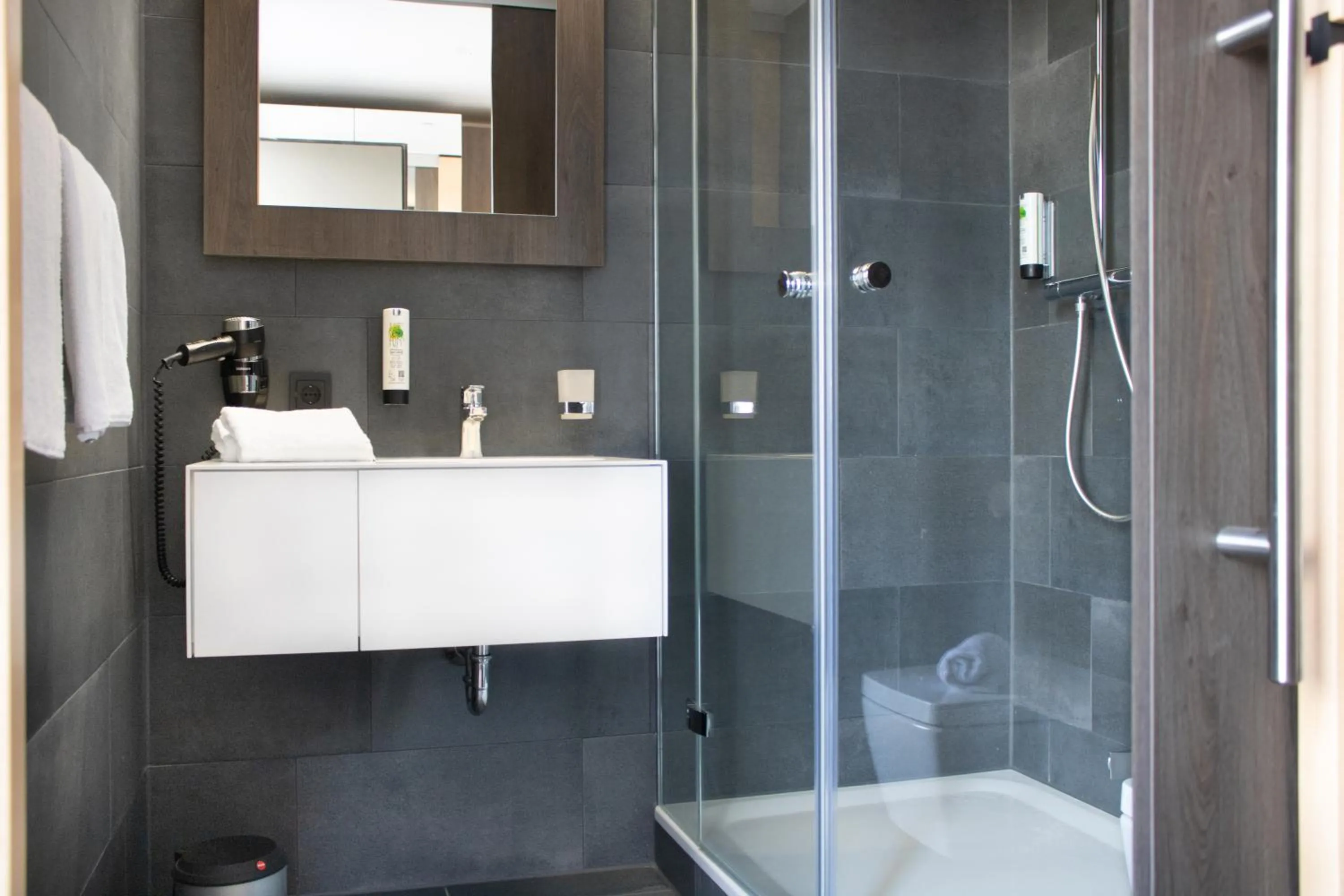 Bathroom in ING Hotel by WMM Hotels