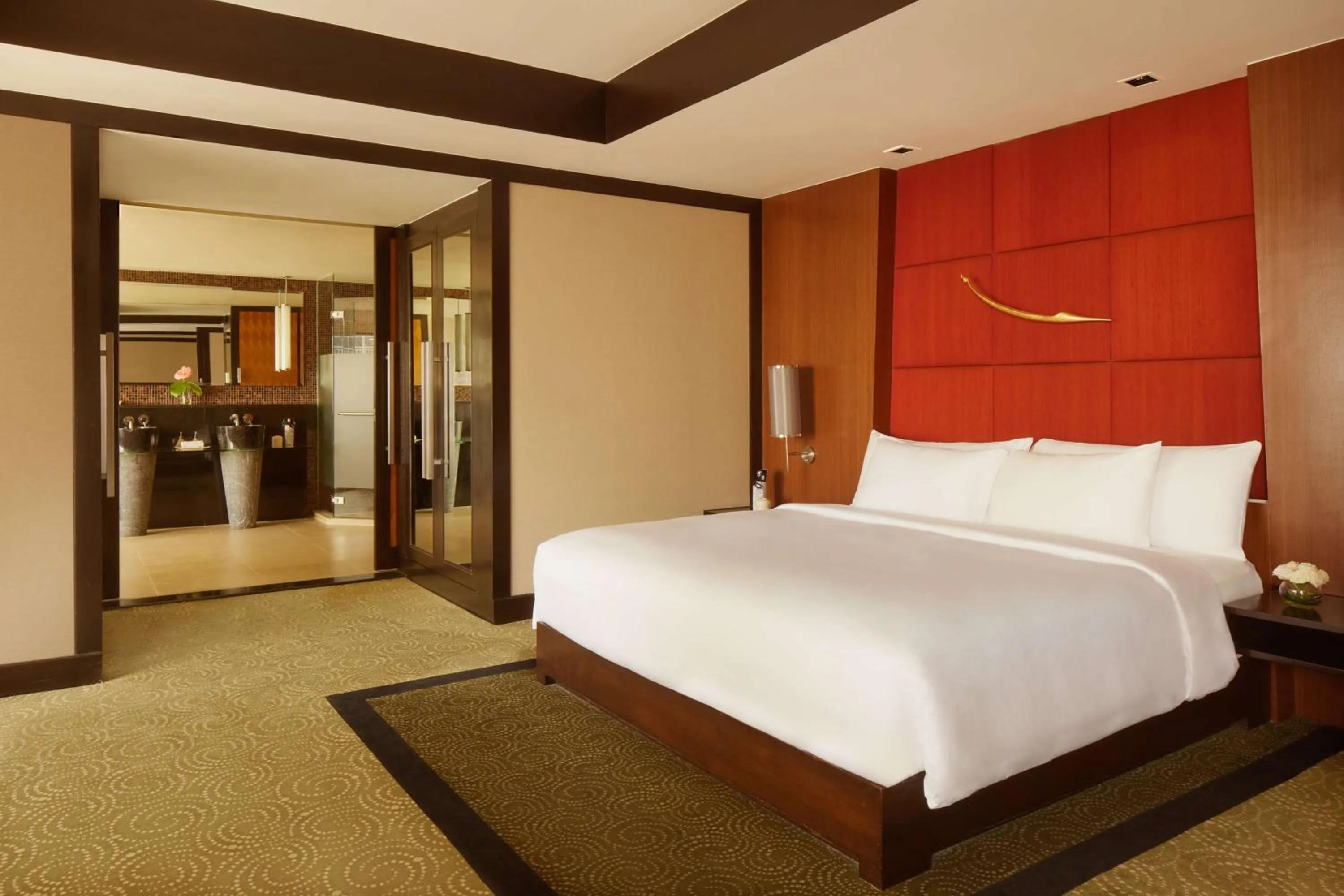 Bedroom, Bed in Banyan Tree Bangkok