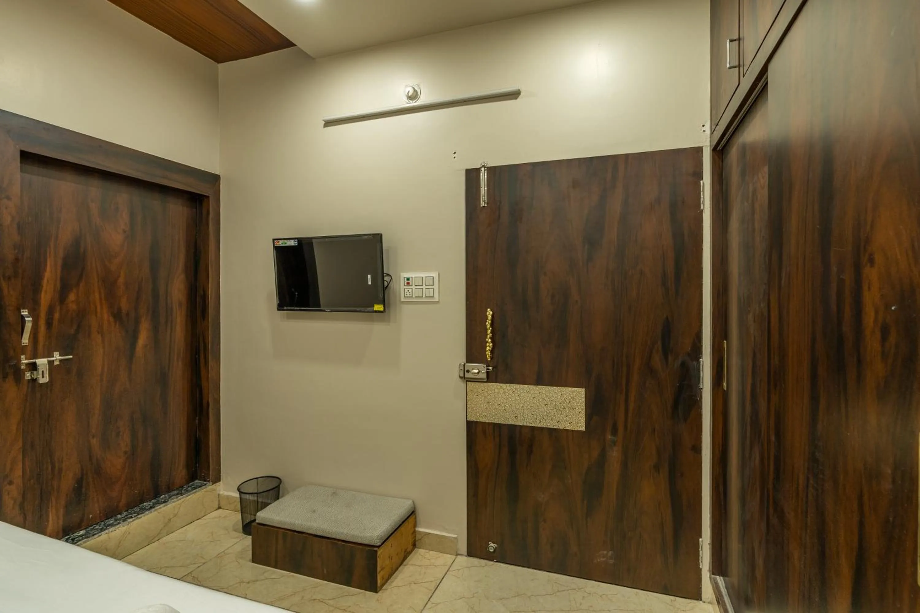 TV and multimedia in Zostel Bundi