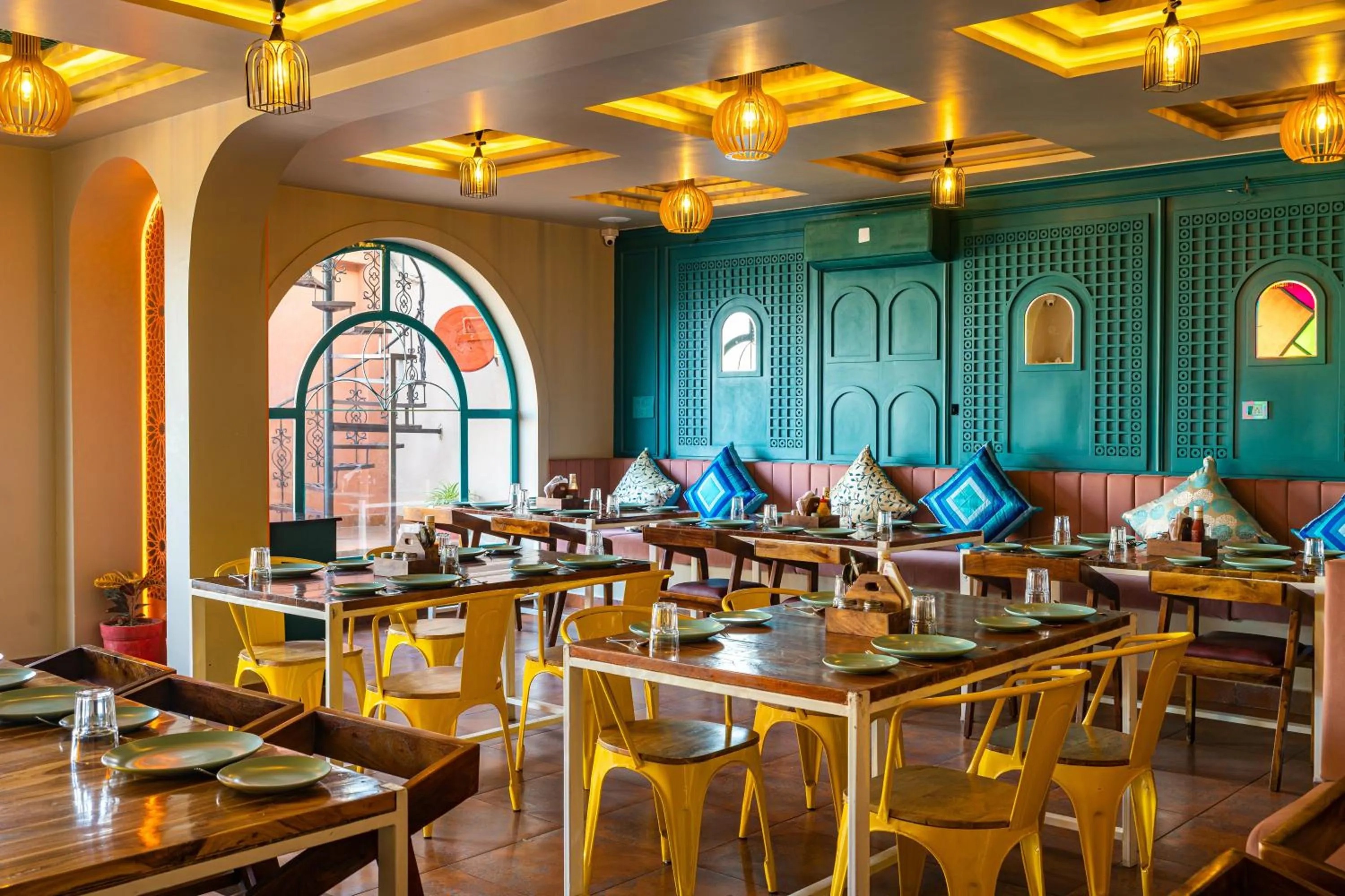 Restaurant/places to eat in Zostel Bundi