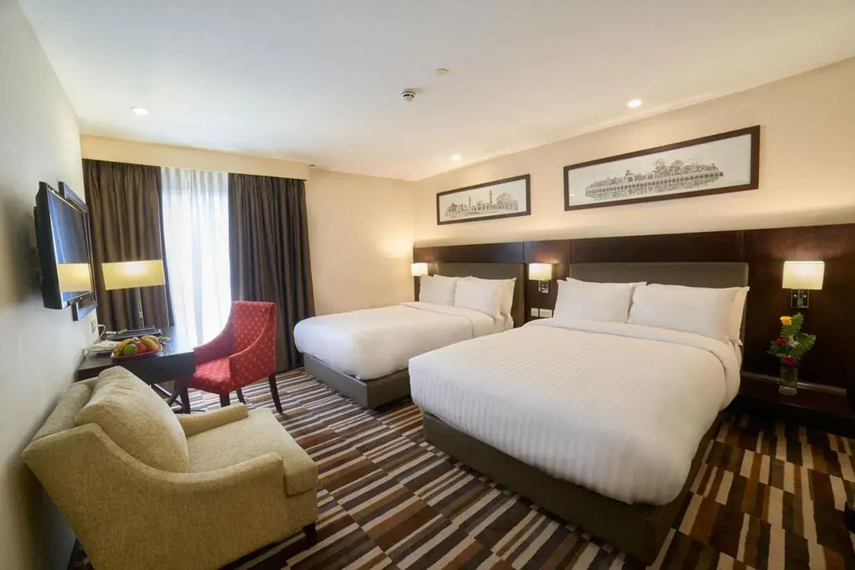 Bed in Avari Xpress Gulberg Bed in Avari Xpress Gulberg