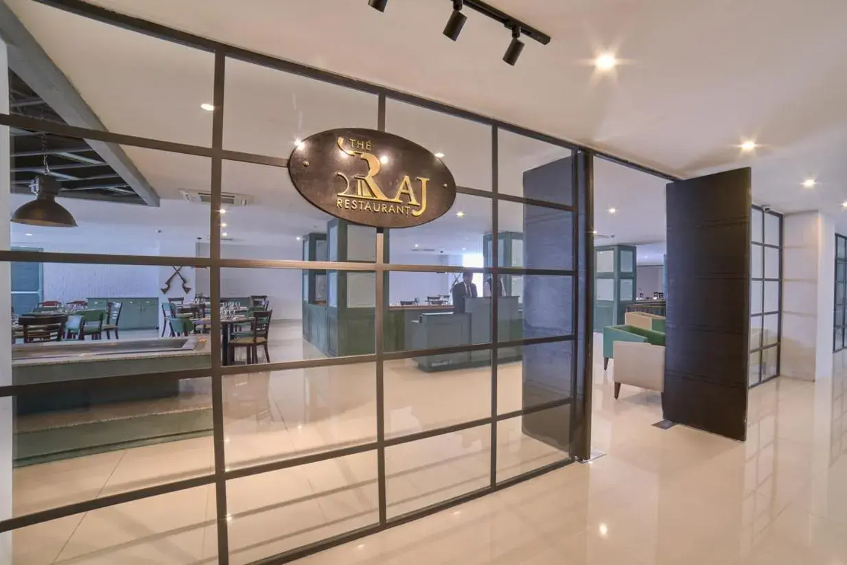 Restaurant/places to eat in Avari Xpress Gulberg Restaurant/places to eat in Avari Xpress Gulberg