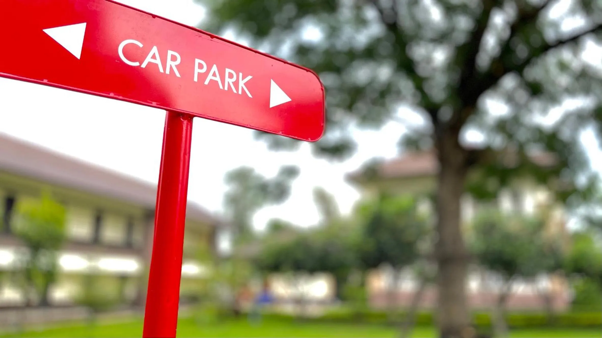 Parking in ARAYA HOTEL