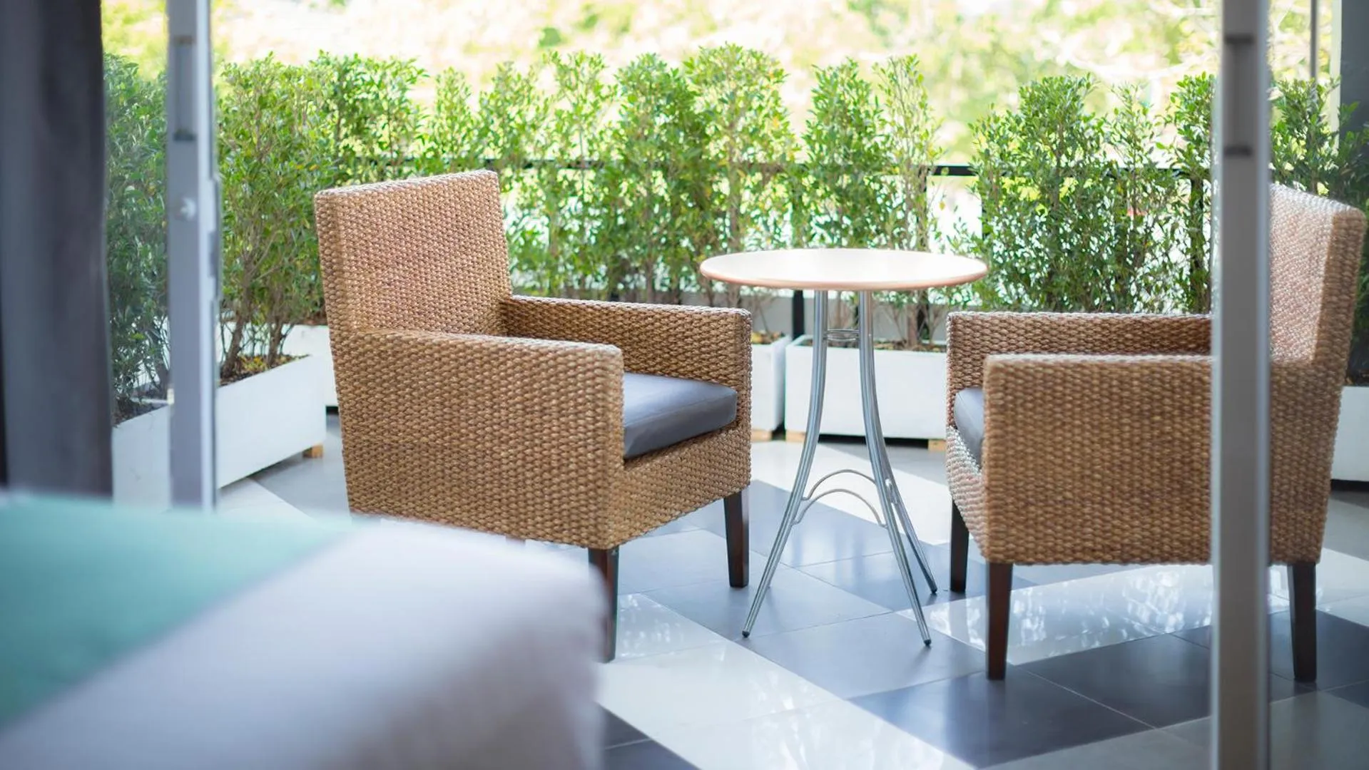 Patio in ARAYA HOTEL