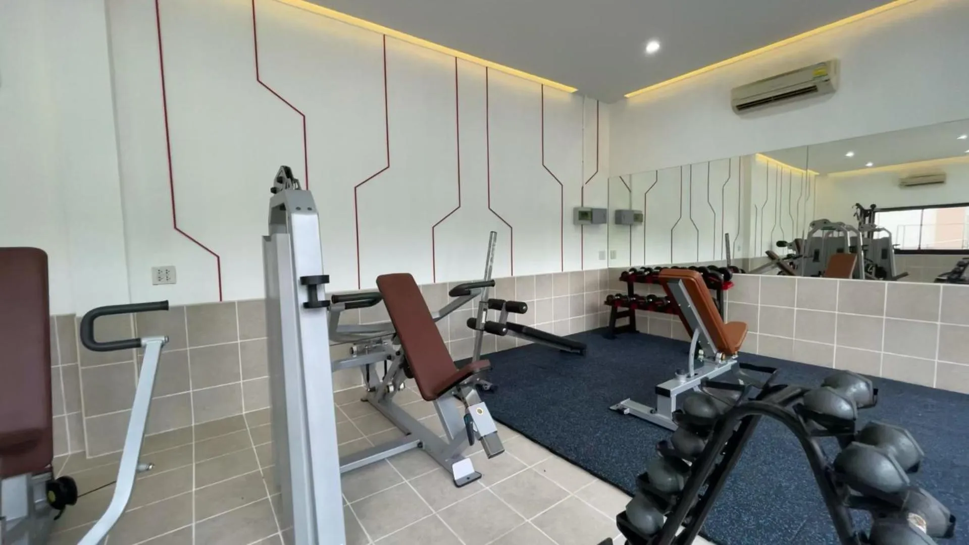Fitness centre/facilities in ARAYA HOTEL