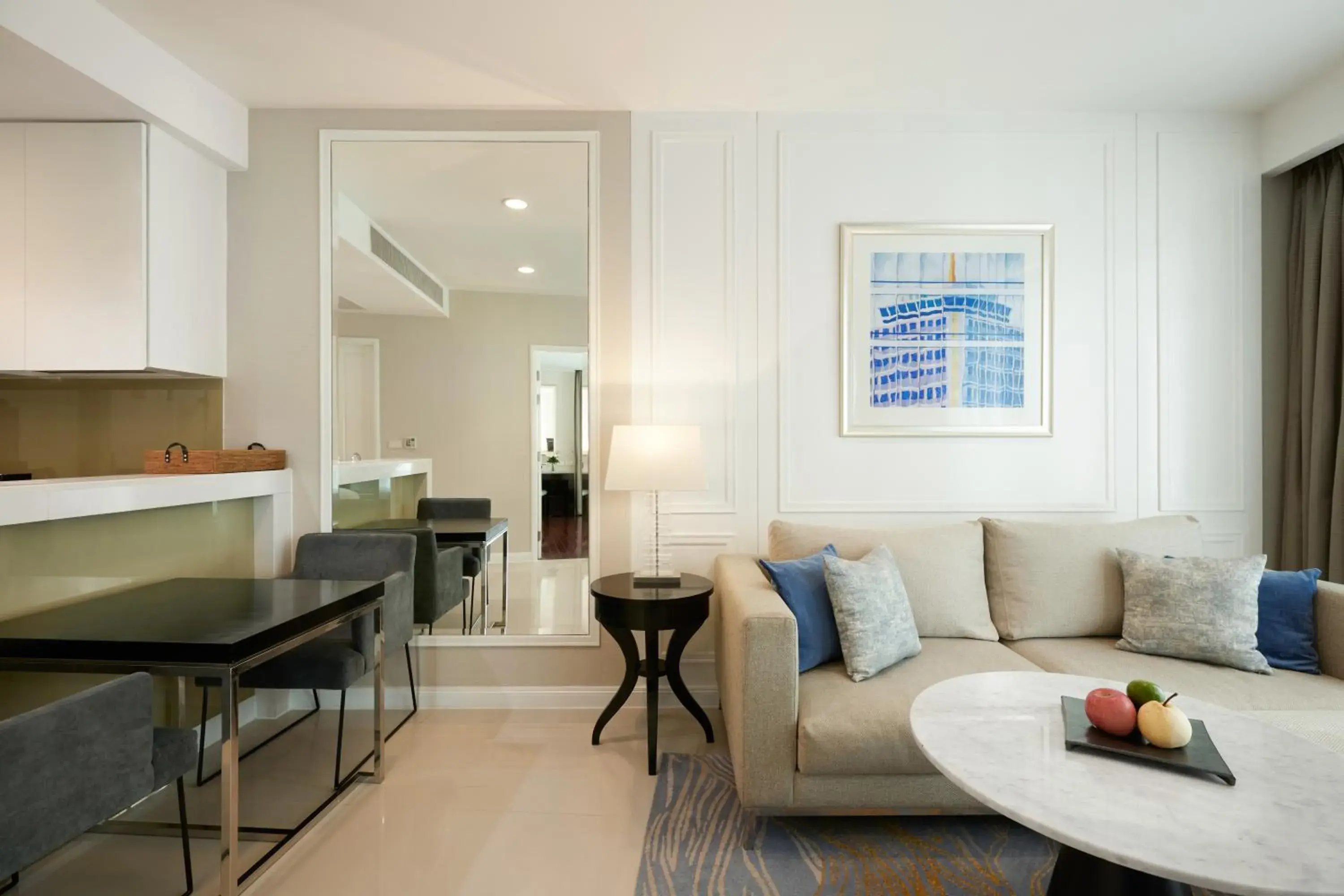 Living room in Dusit Suites Hotel Ratchadamri, Bangkok Living room in Dusit Suites Hotel Ratchadamri, Bangkok