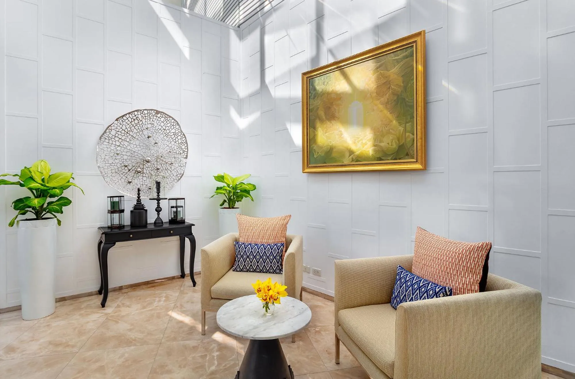 Lobby or reception in Dusit Suites Hotel Ratchadamri, Bangkok