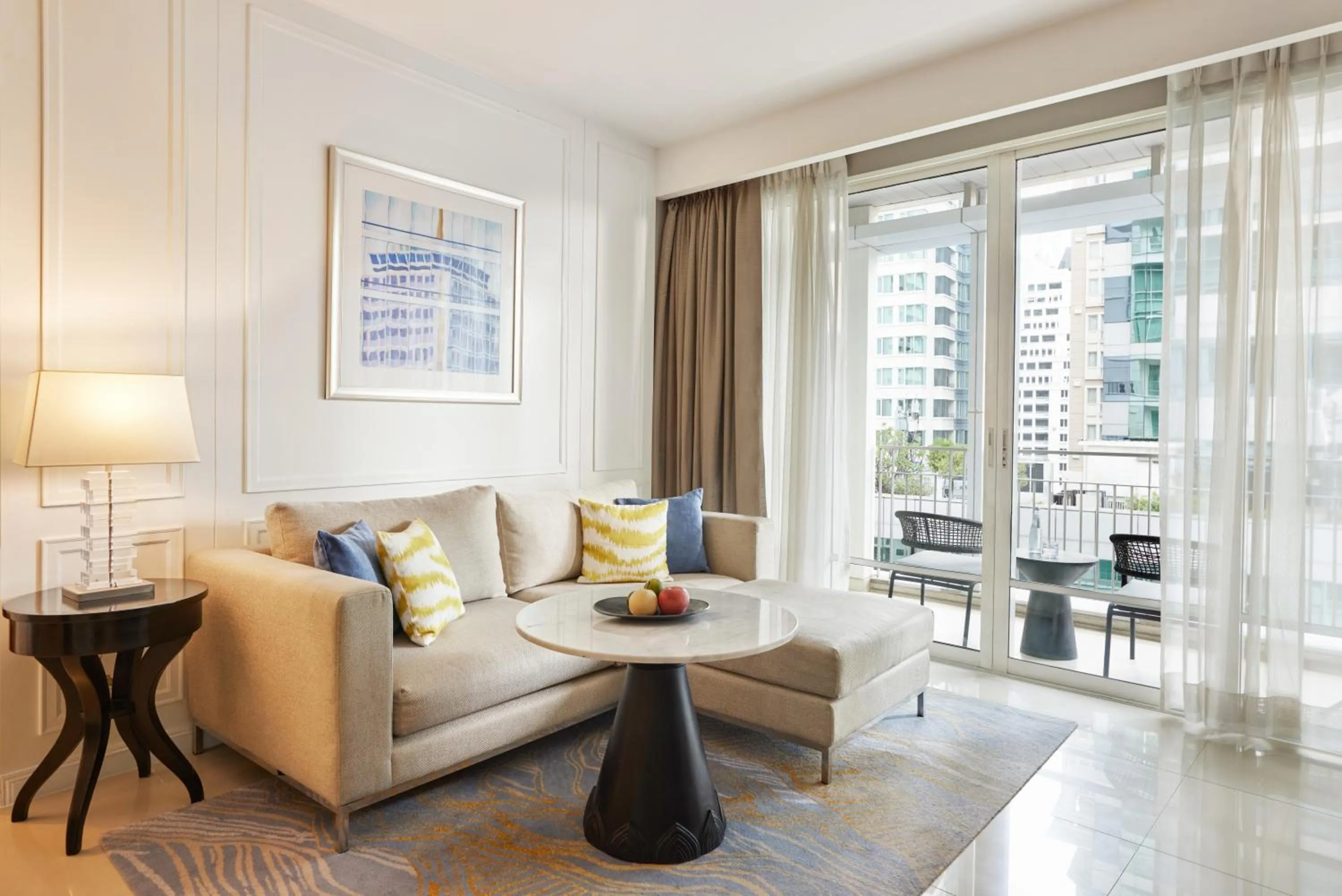 Living room in Dusit Suites Hotel Ratchadamri, Bangkok