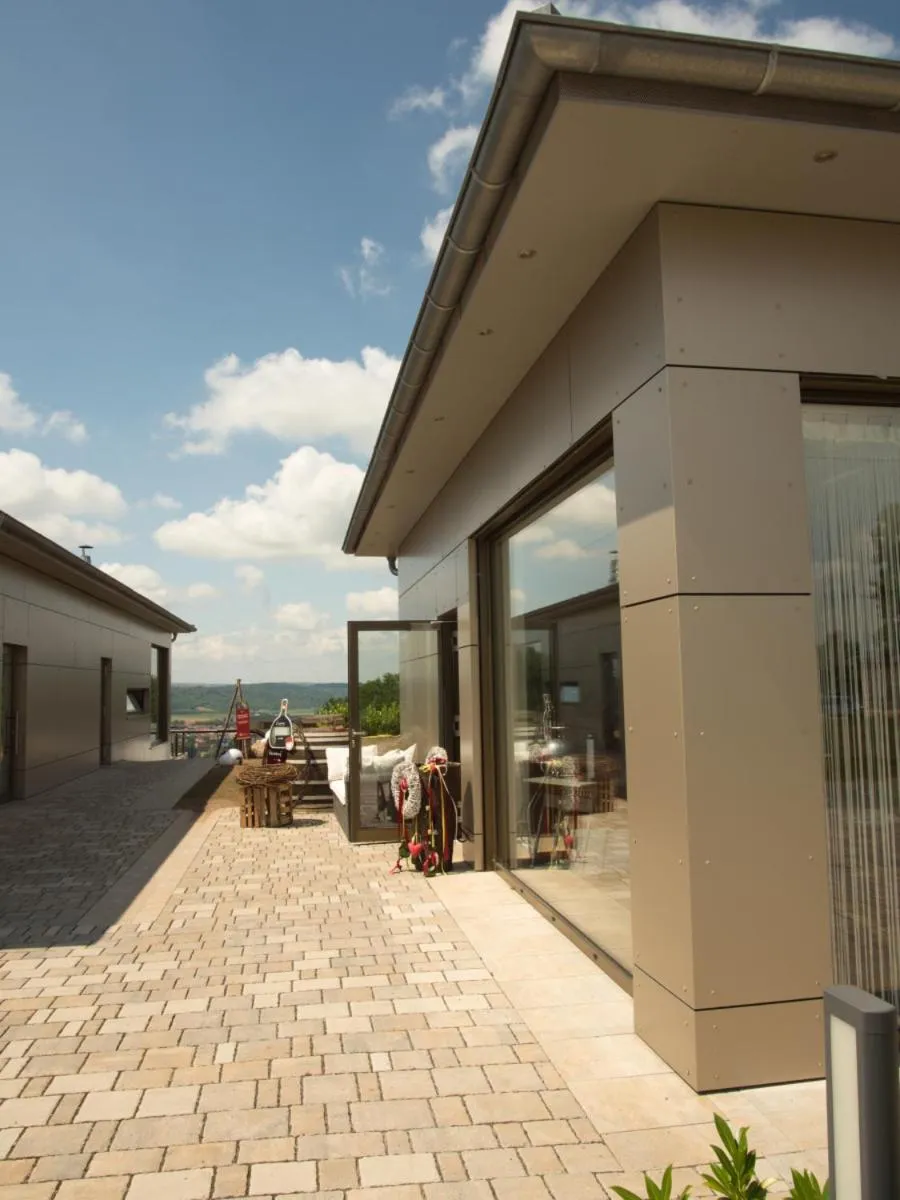 Property building in Kirschberghof Gästehaus und Weinverkauf
