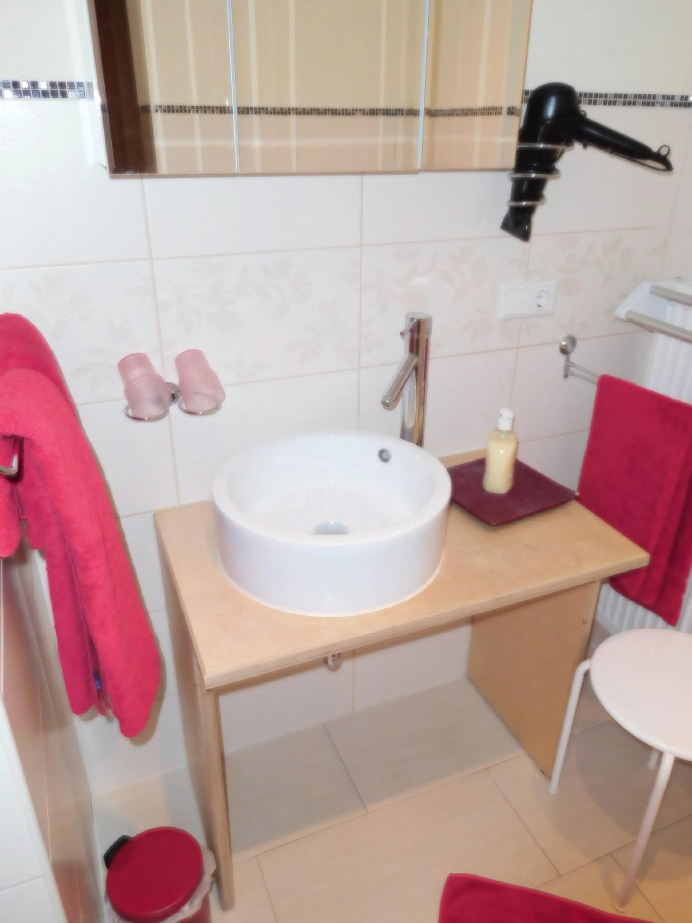 Bathroom in Kirschberghof Gästehaus und Weinverkauf