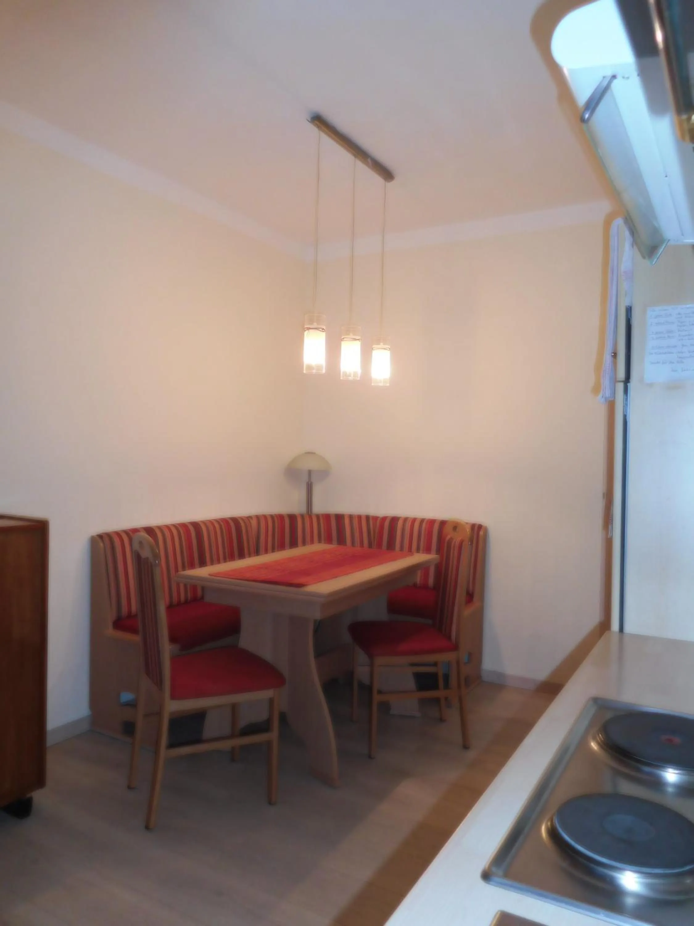 Food and drinks in Kirschberghof Gästehaus und Weinverkauf