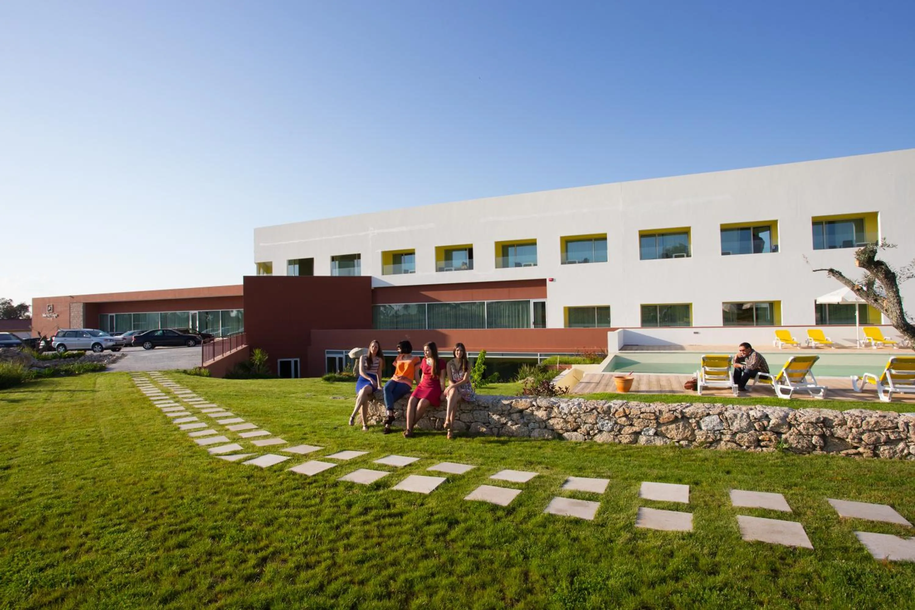 Facade/entrance in Monte Filipe Hotel