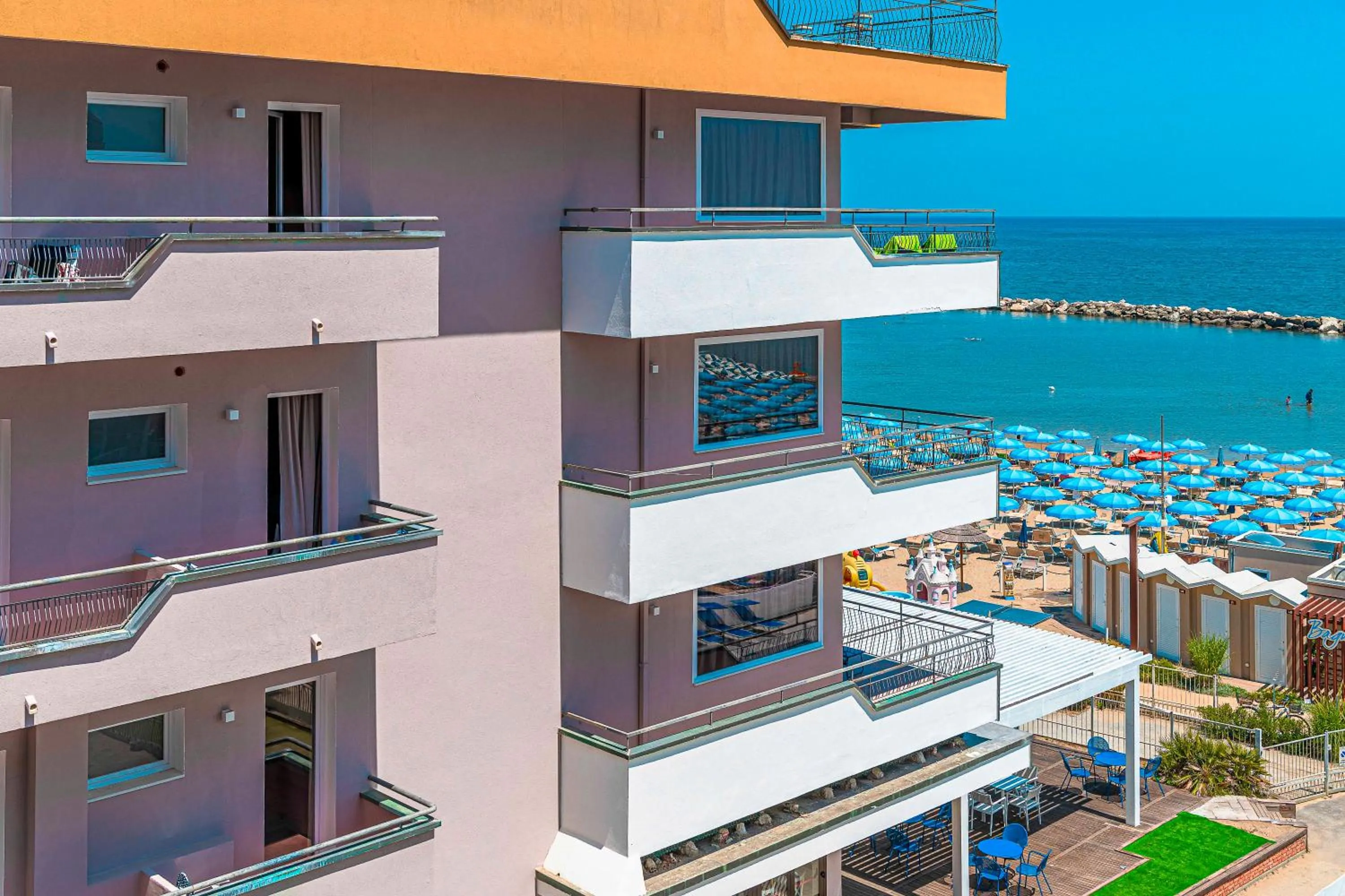 Property building in Hotel Cola Frontemare