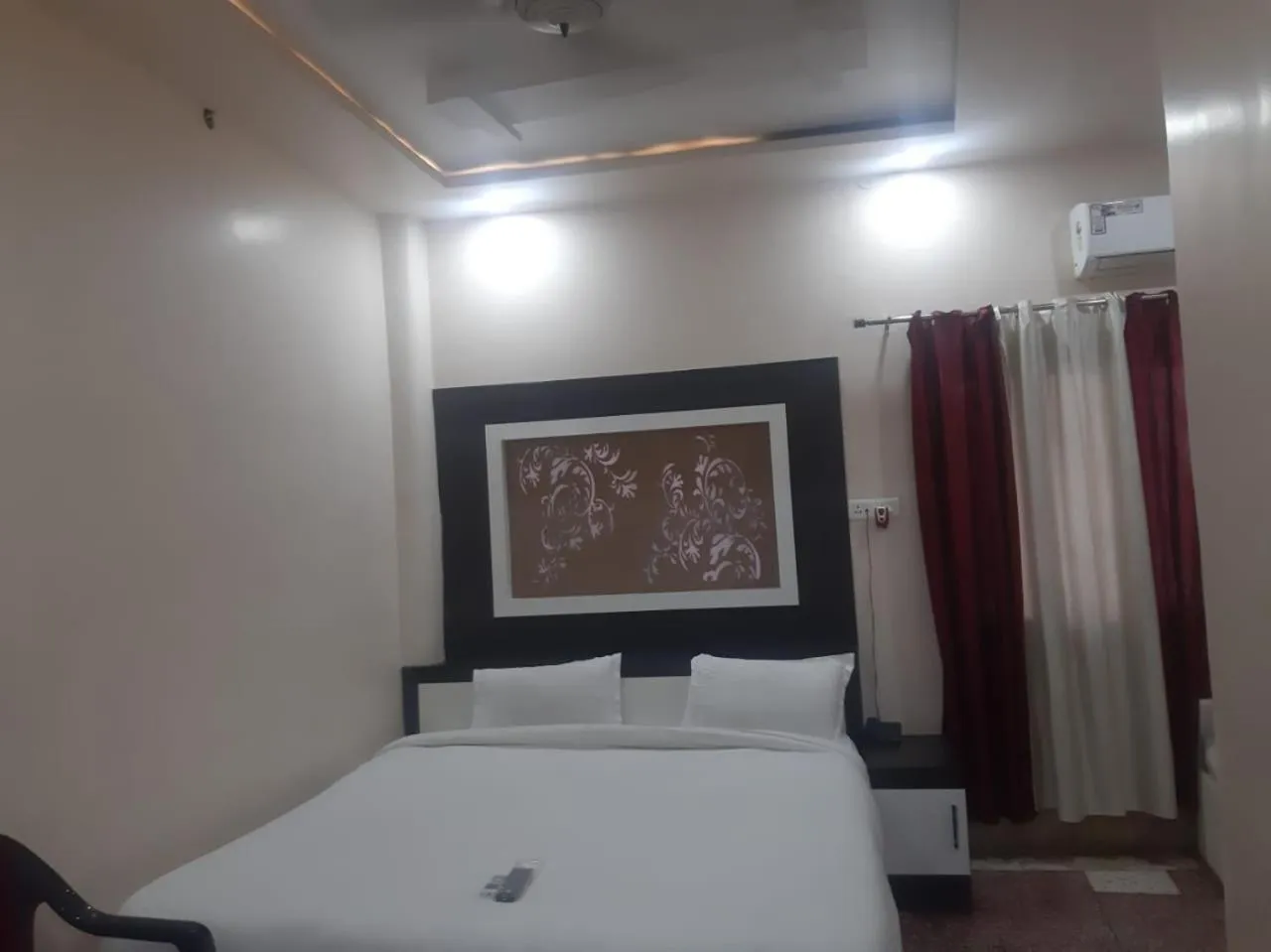 Bedroom, Bed in Sita Inn Home Stay Away From Home By Hotel Sita Varanasi