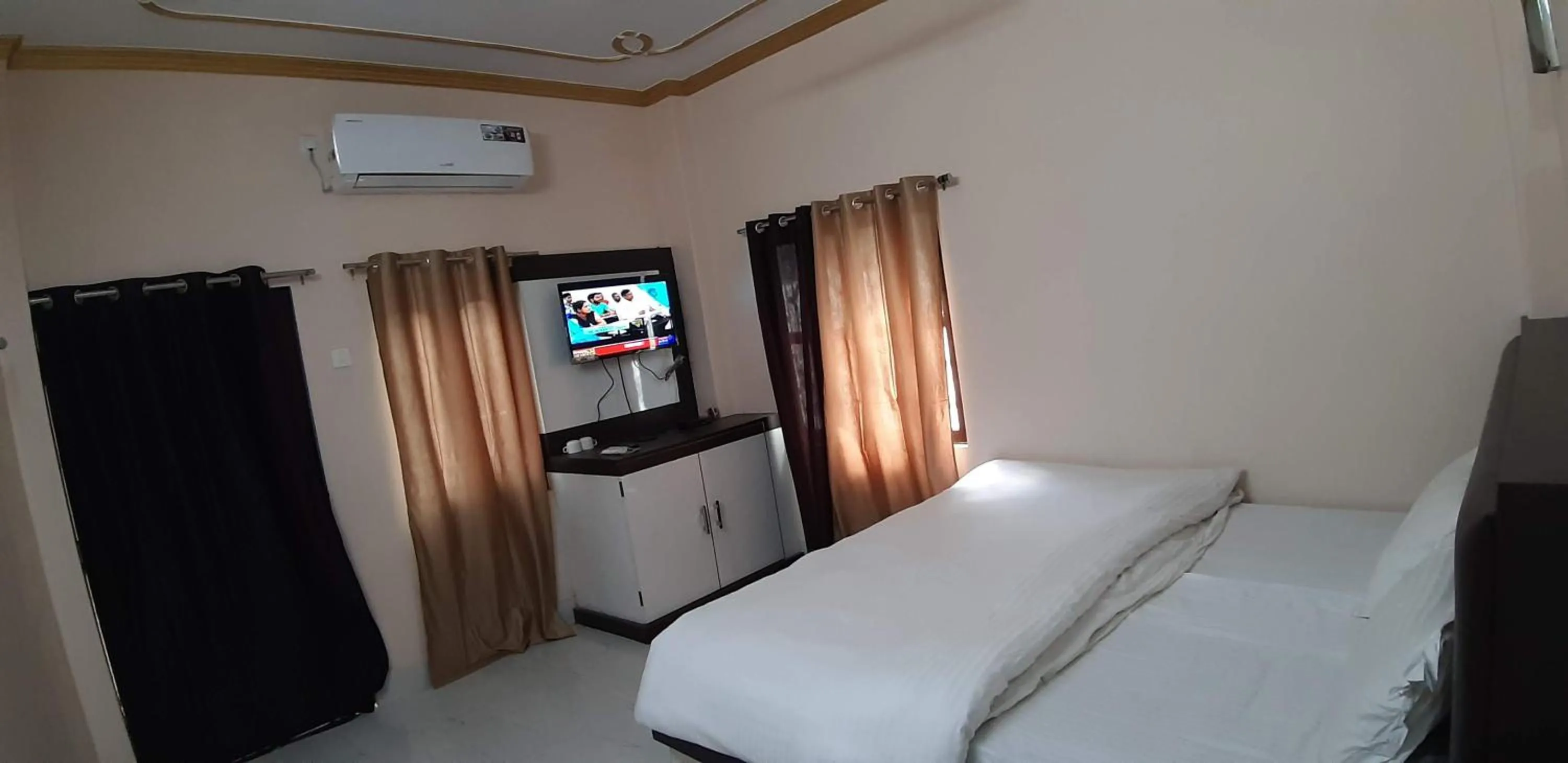 Bedroom, Bed in Sita Inn Home Stay Away From Home By Hotel Sita Varanasi