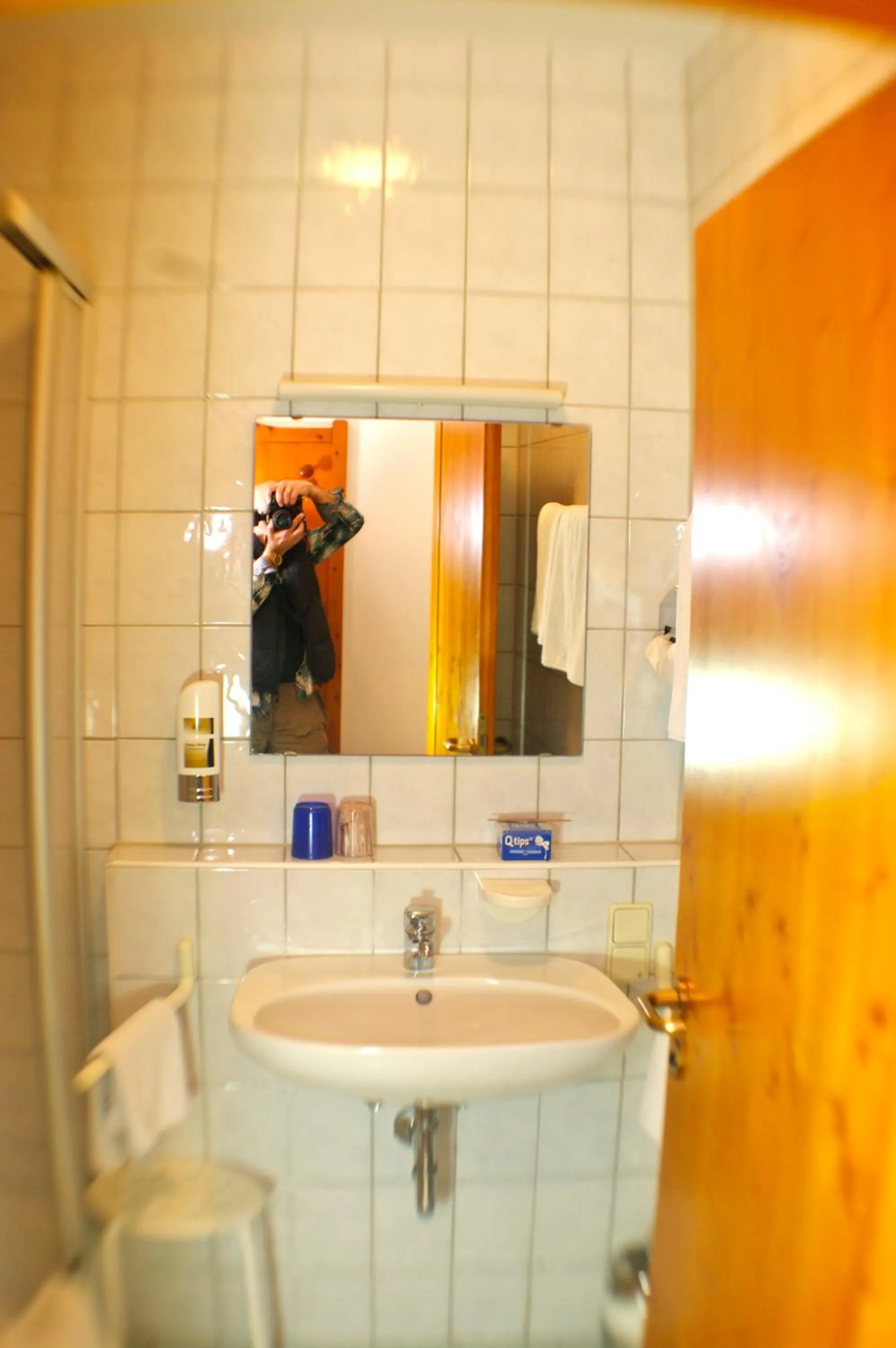 Bathroom in Gasthof zum Kauzen