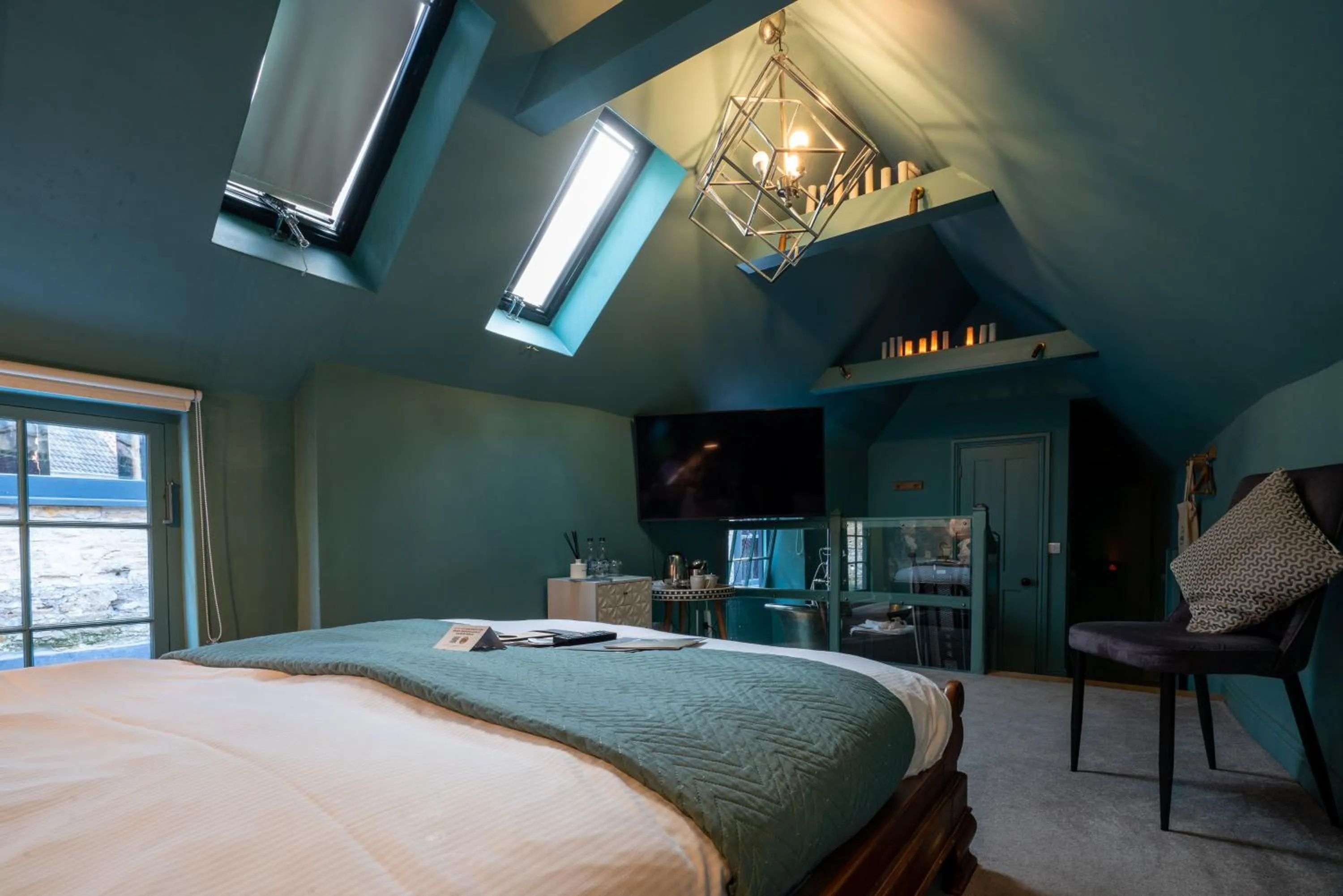 Bed in The Archangel,Restaurant & Bar with Rooms