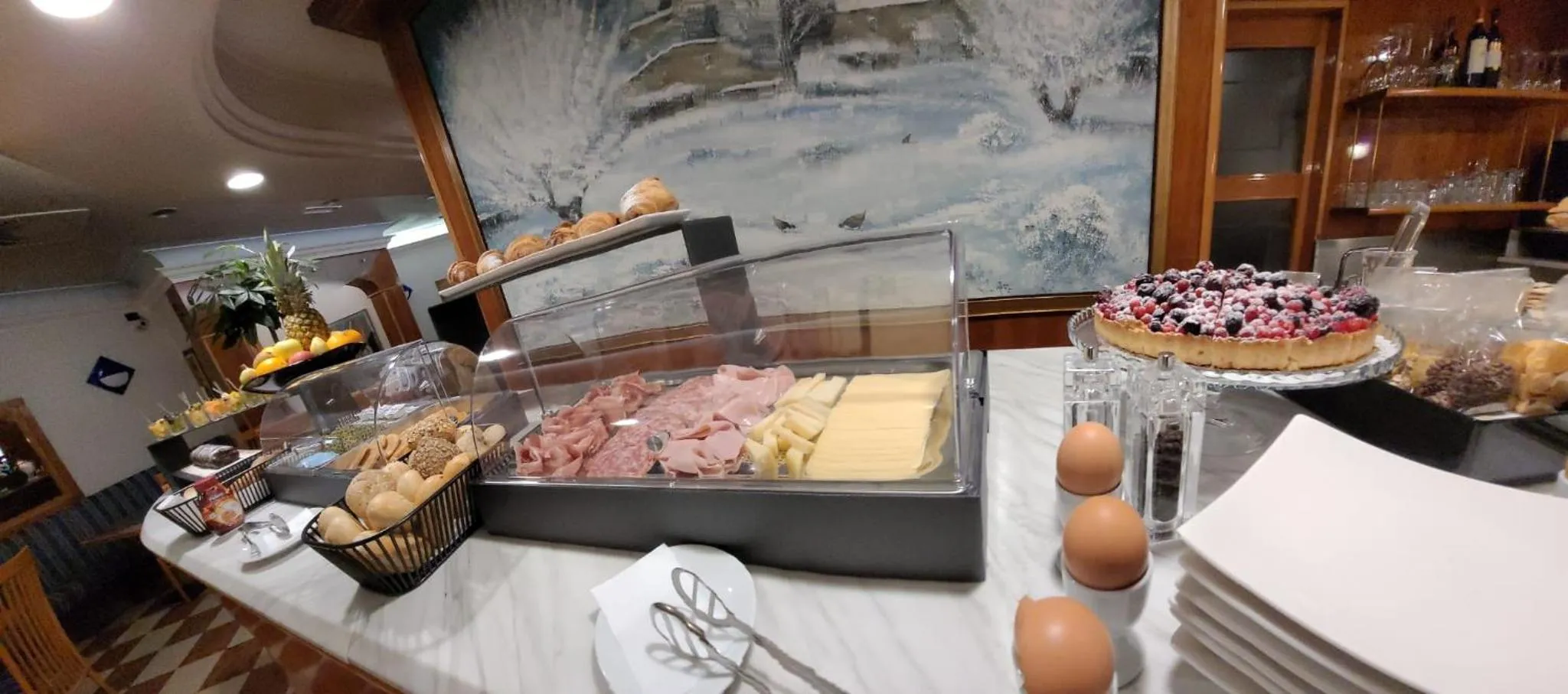 Food and drinks in Maritan Hotel & Spa