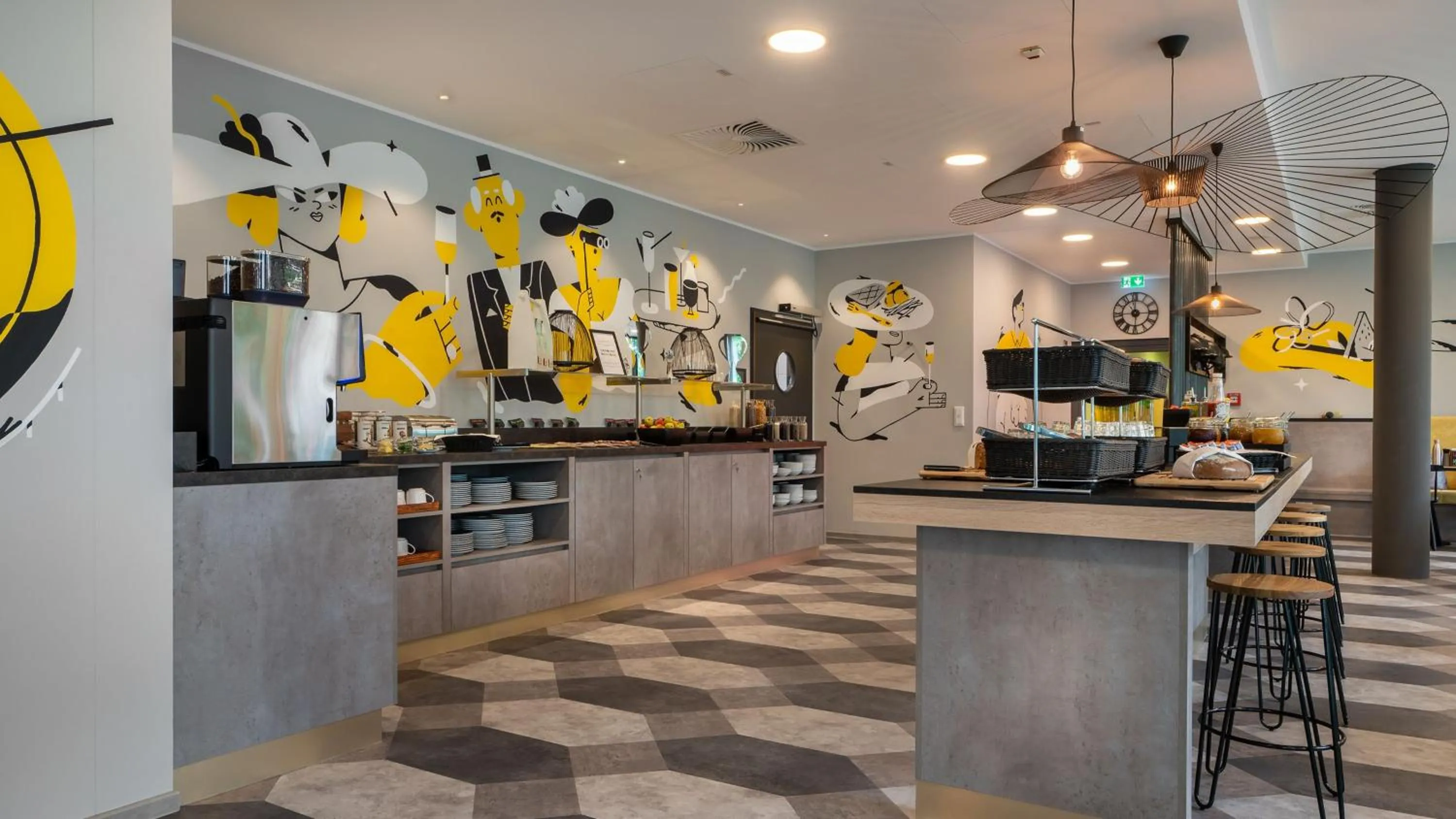 Breakfast in Holiday Inn - the niu, Fury Aschheim Messe by IHG