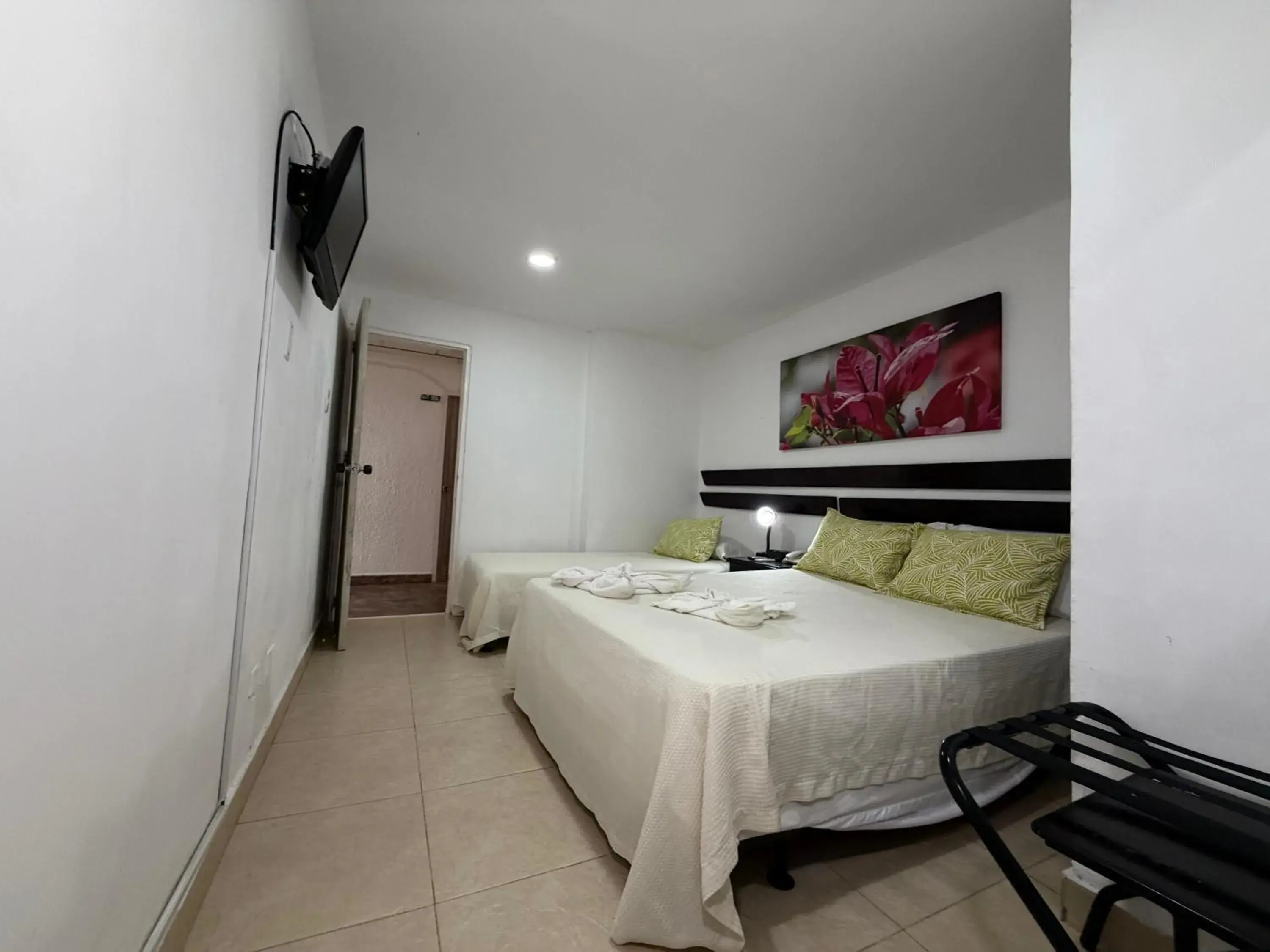 Standard Triple Room in Hotel Bahia Taganga Standard Triple Room in Hotel Bahia Taganga