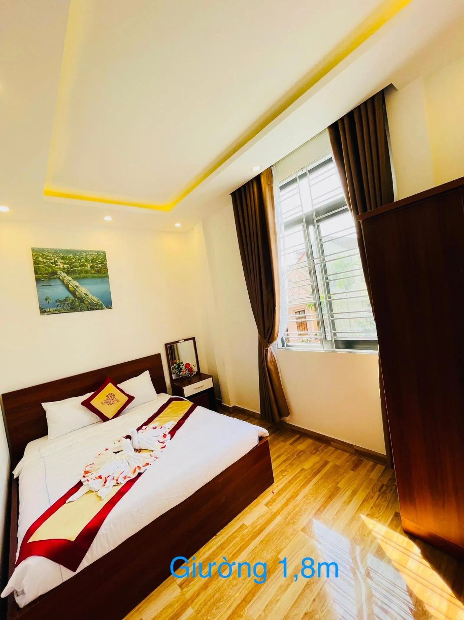 Bed in Sapphire Hotel Hue