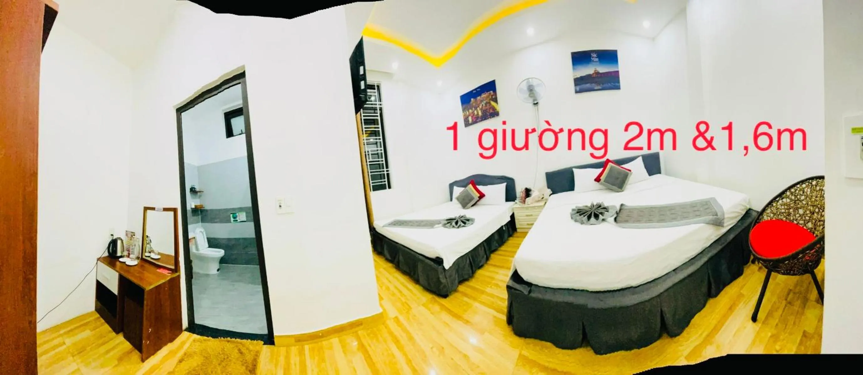 Photo of the whole room, Bed in Sapphire Hotel Hue