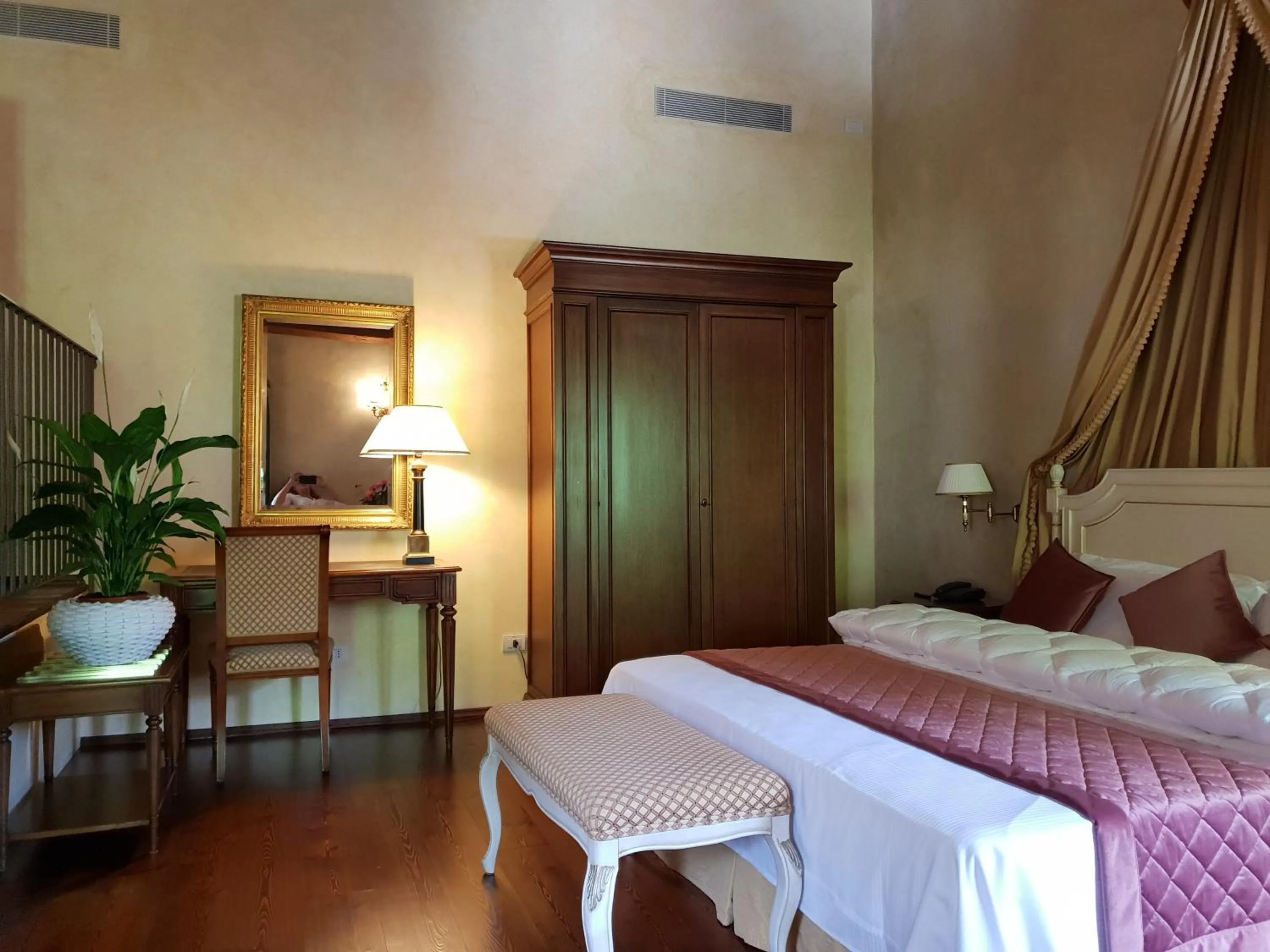 Bed in I giardini segreti di Villa Marcello Marinelli