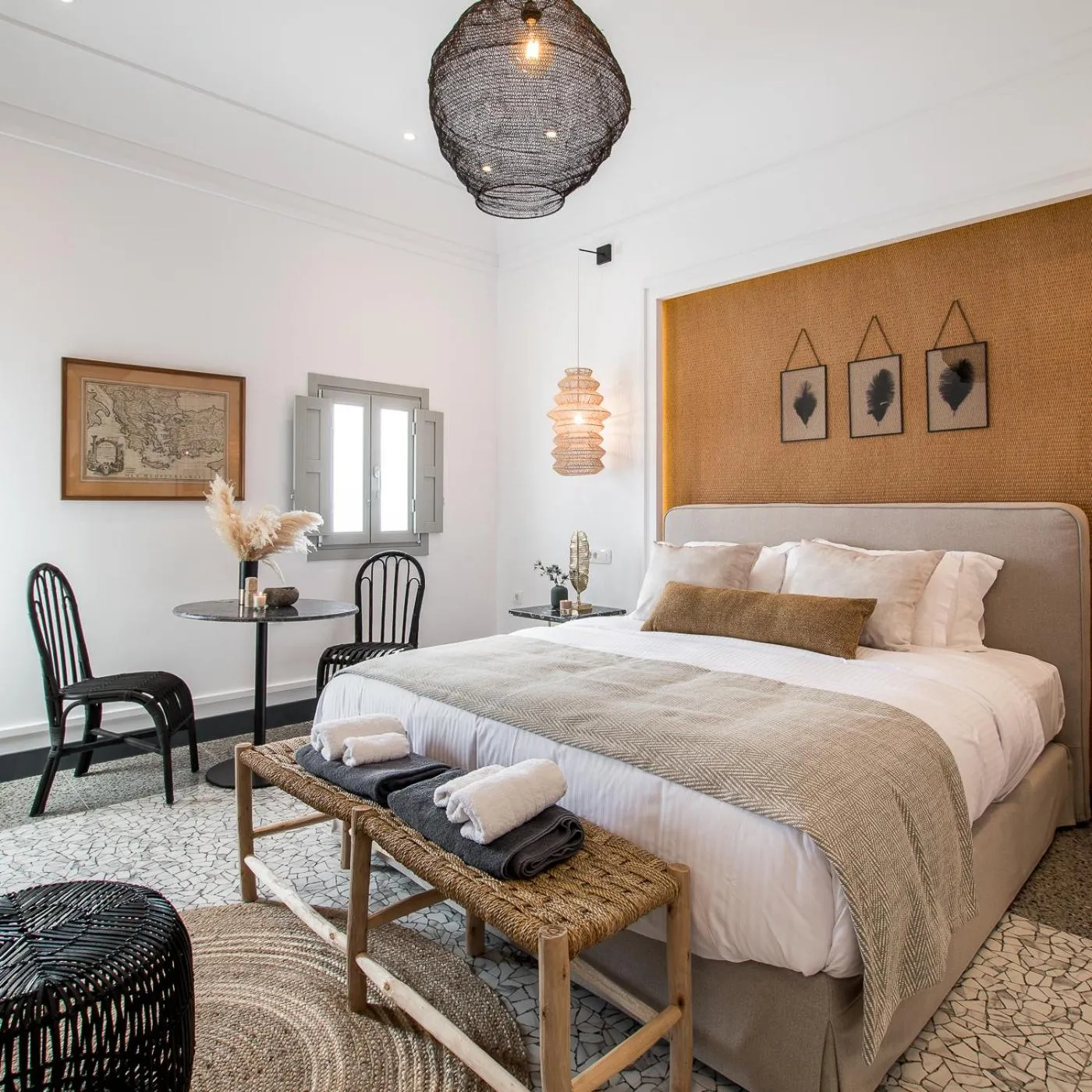 Bed in Amelot Art Suites