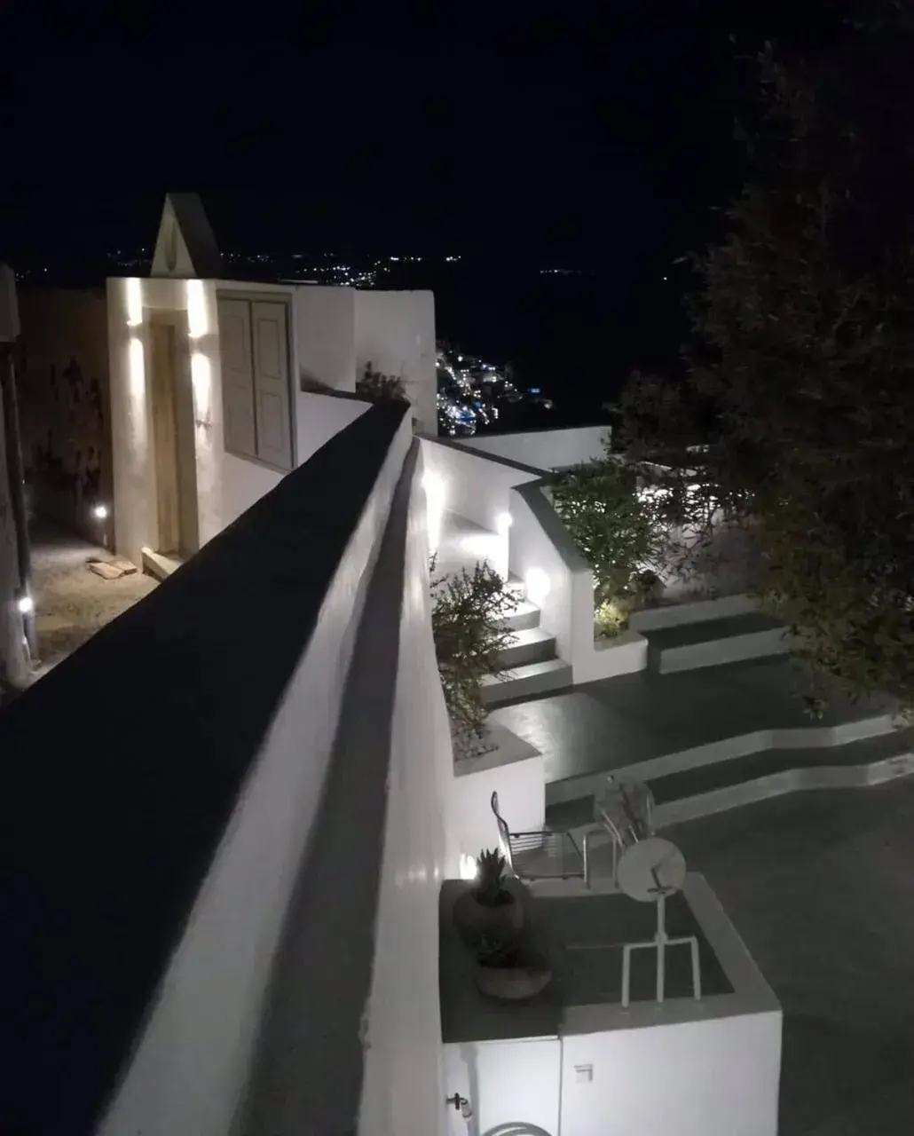 Property building in Amelot Art Suites Property building in Amelot Art Suites