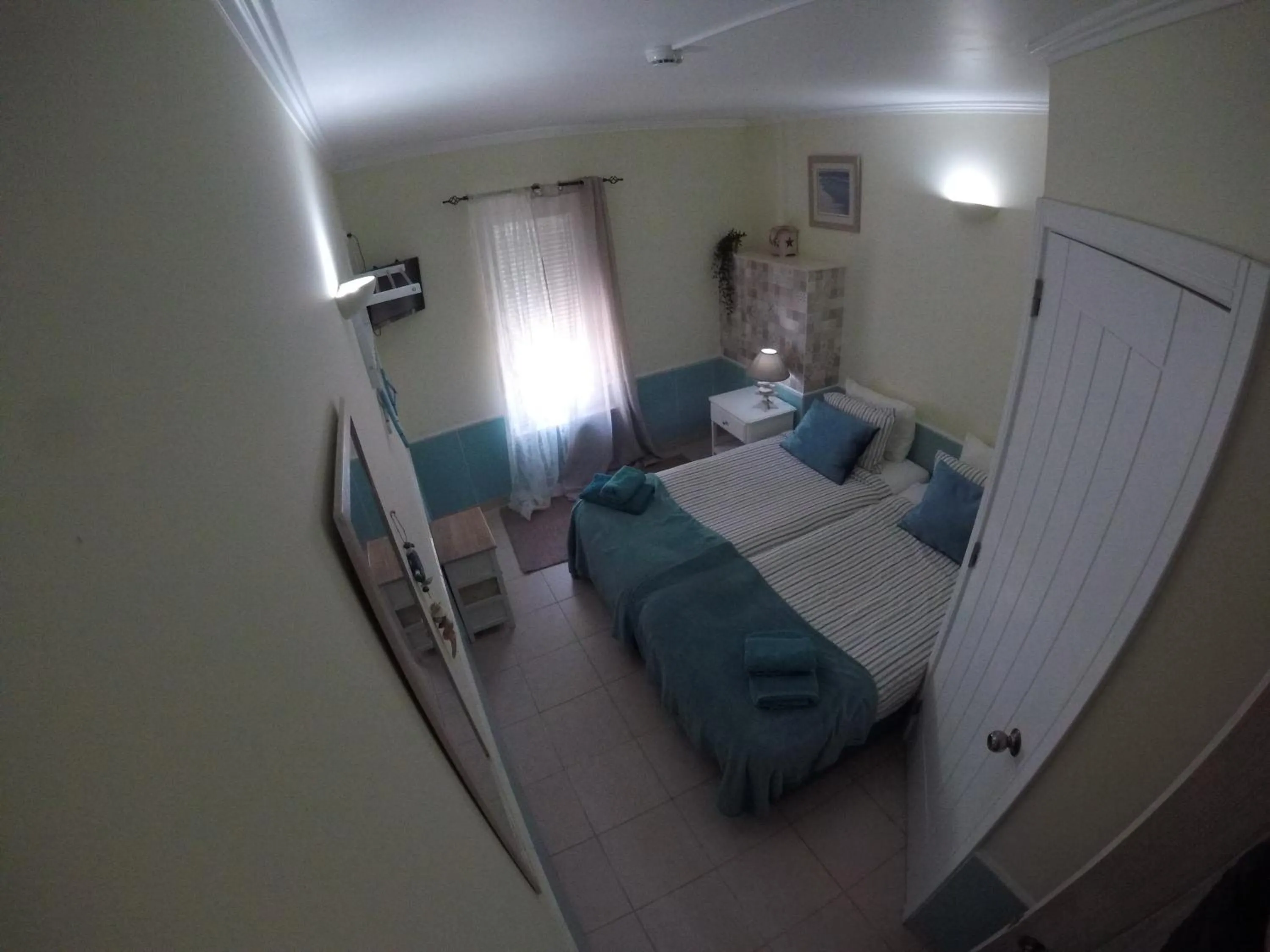 Property building, Bed in Peniche Surf Lodge 1