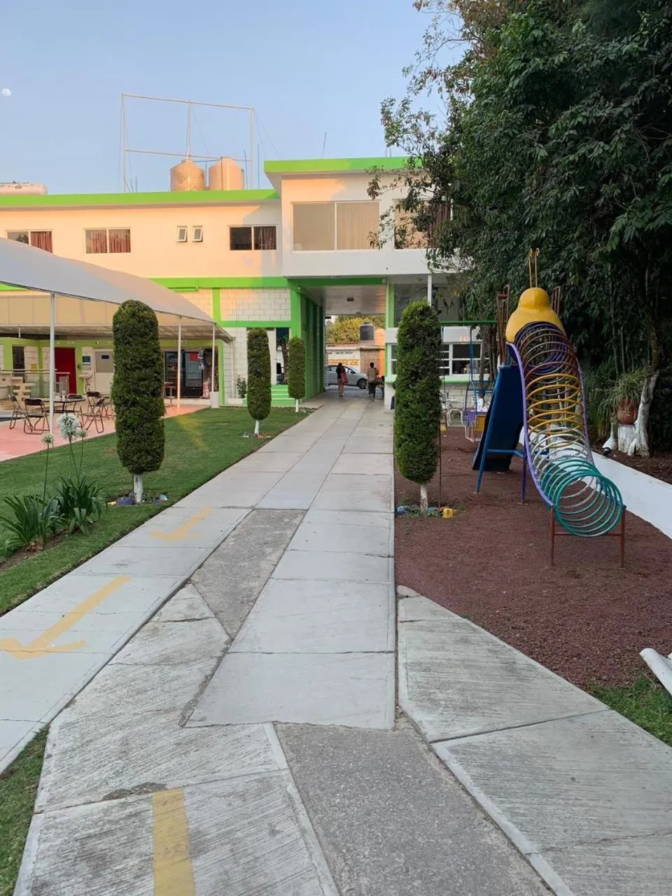 Property building in Hotel Maragreens