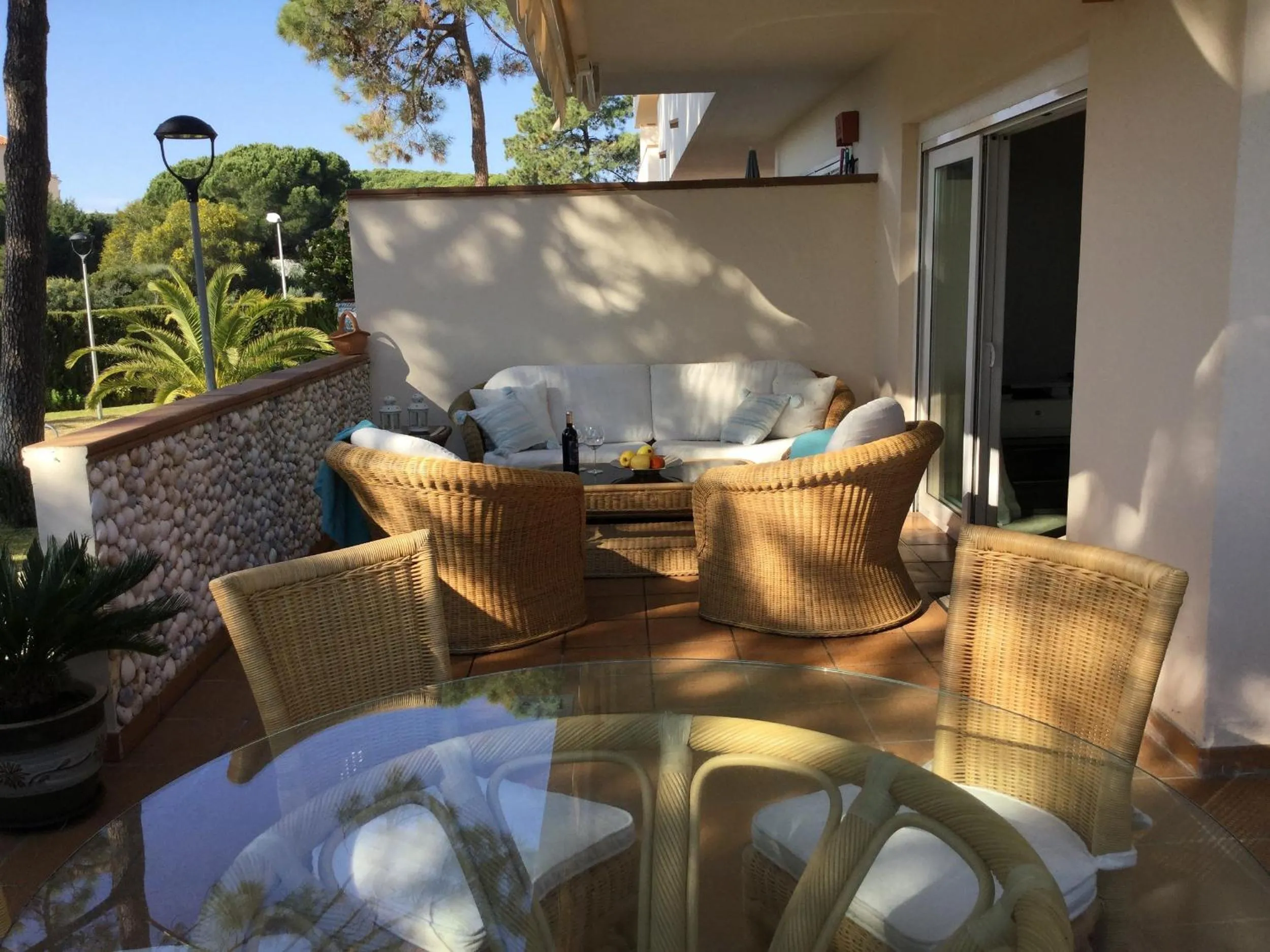 Balcony/Terrace in Very nice family apartment, direct pool access
