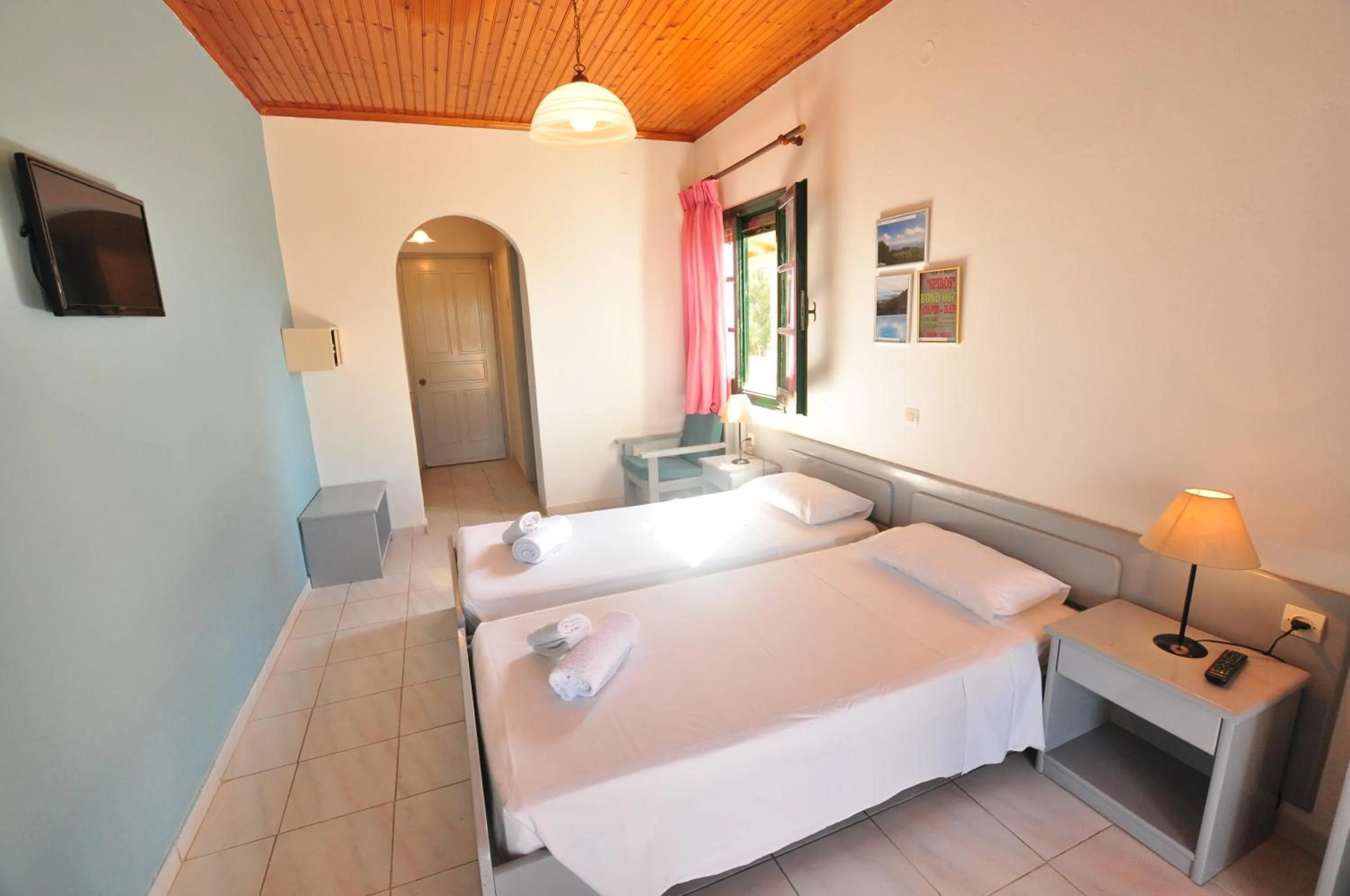 Bedroom in Acharavi Garden