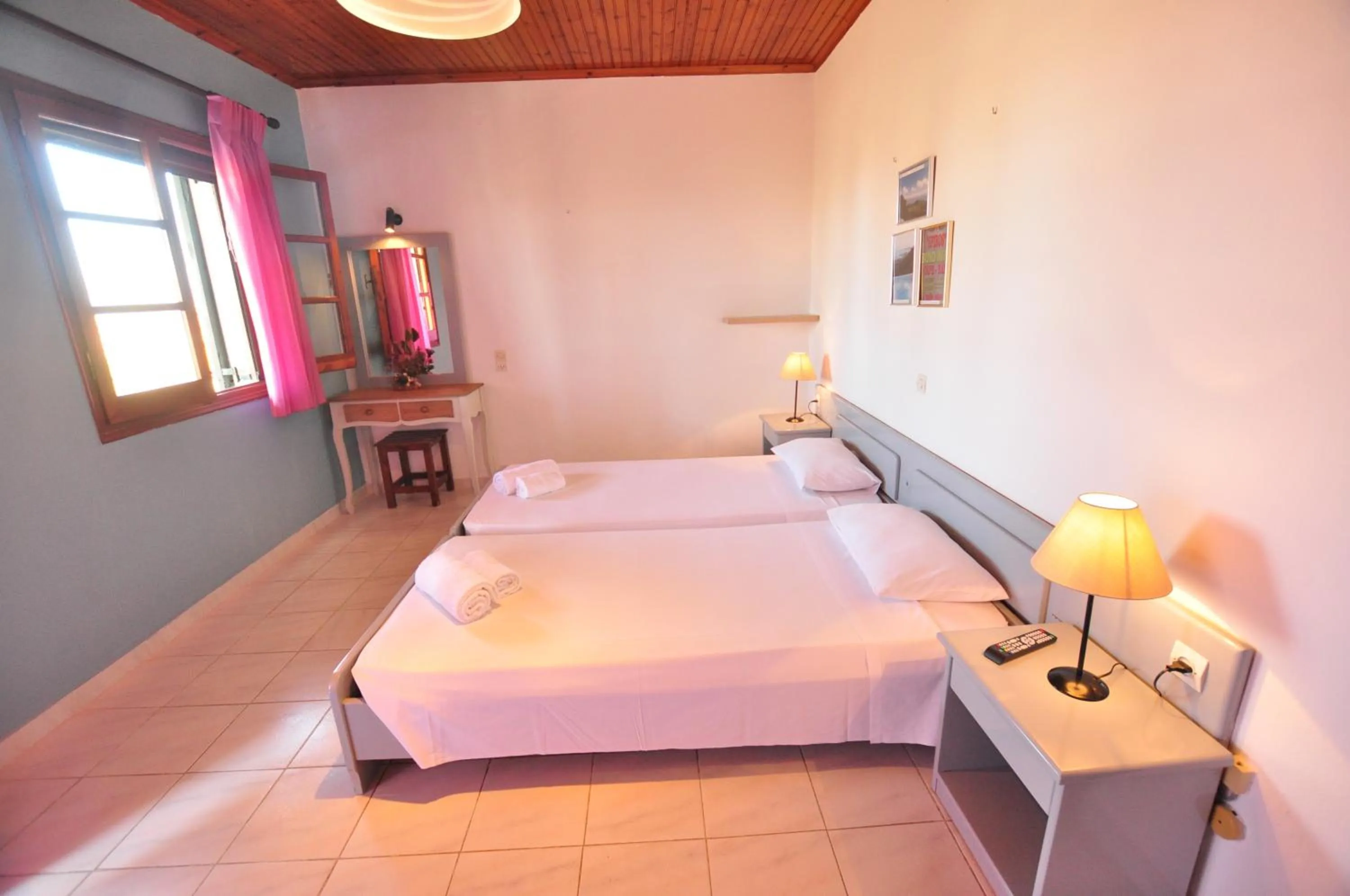 Bedroom in Acharavi Garden