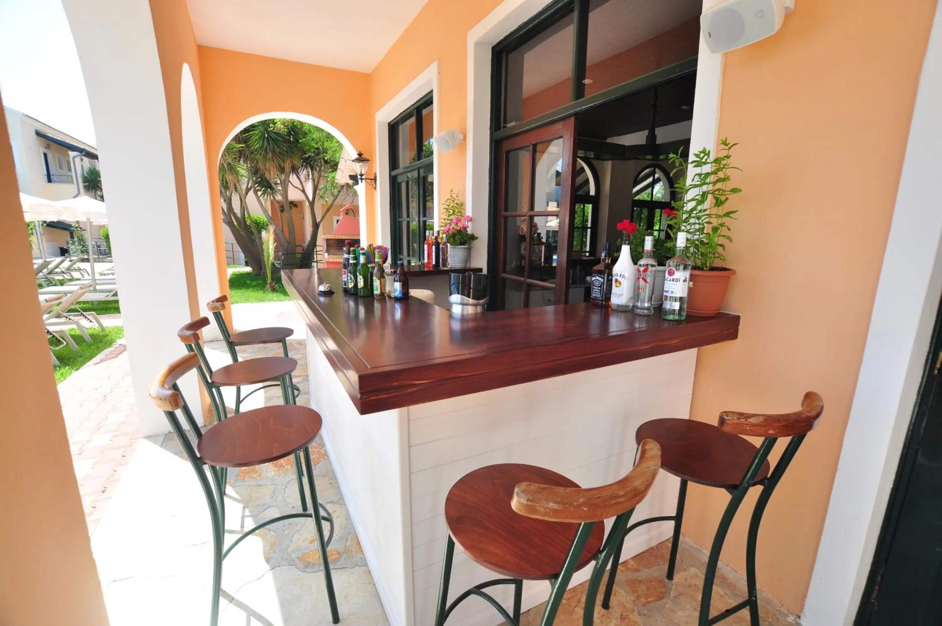 Lounge or bar in Acharavi Garden