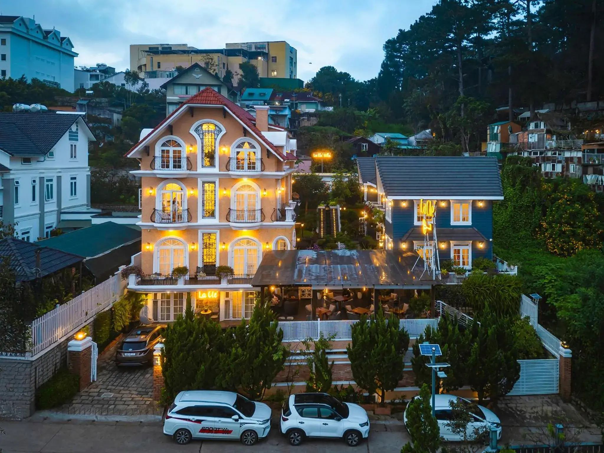 Property building in La Cle' Đà Lạt Property building in La Cle' Đà Lạt