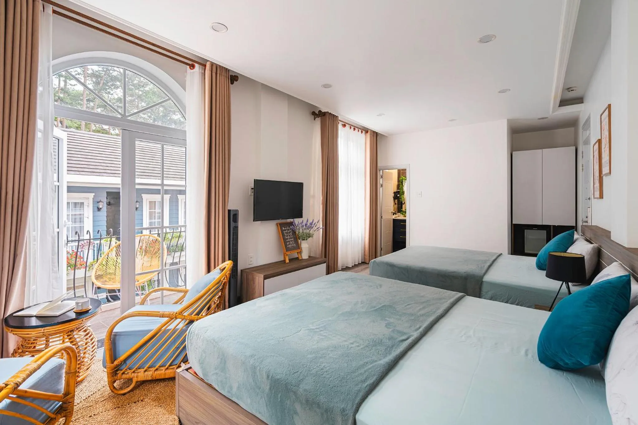 Bed in La Cle' Đà Lạt