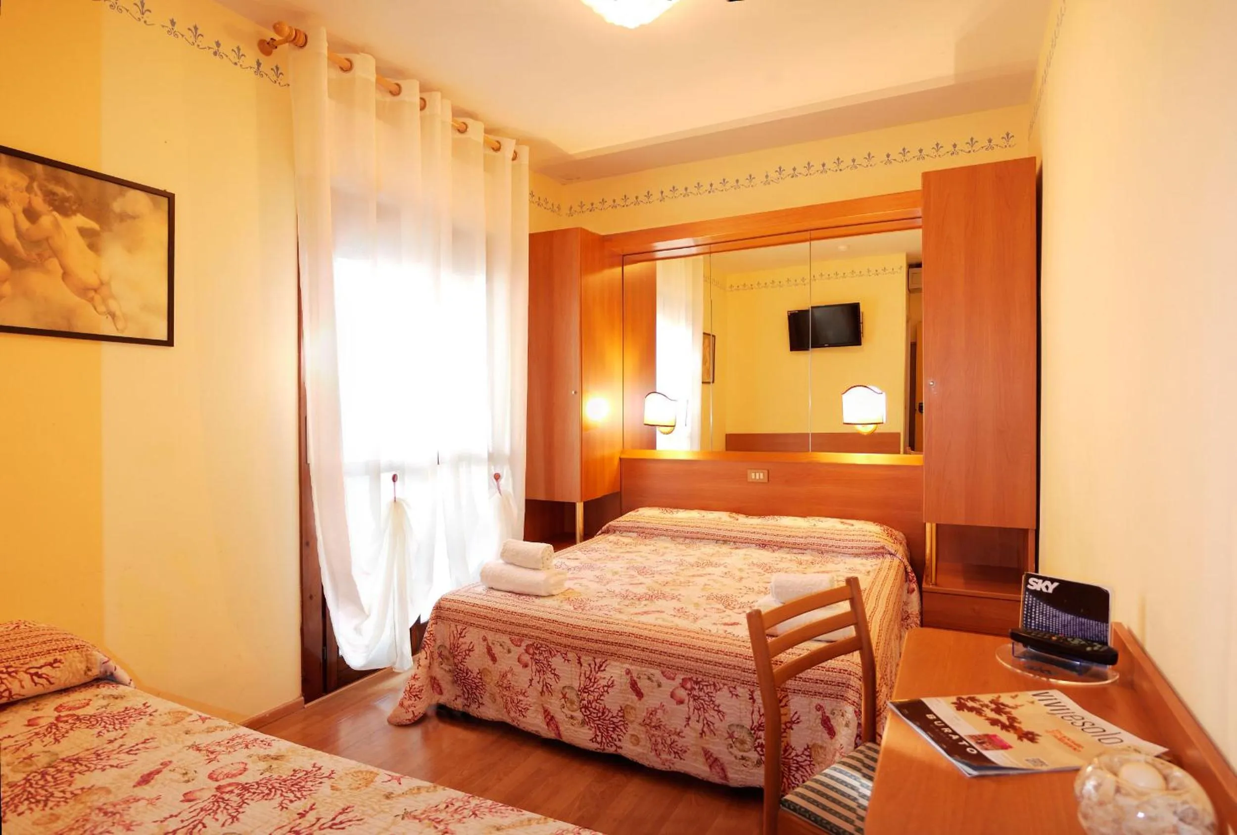 Bedroom in Hotel Germania