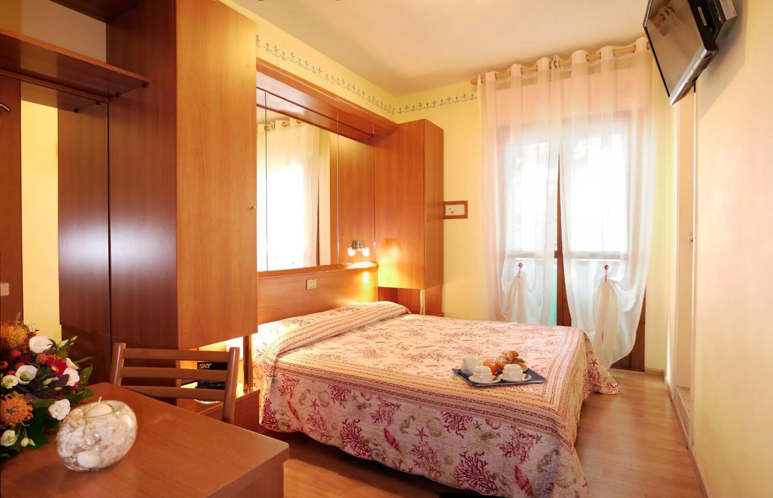 Photo of the whole room in Hotel Germania