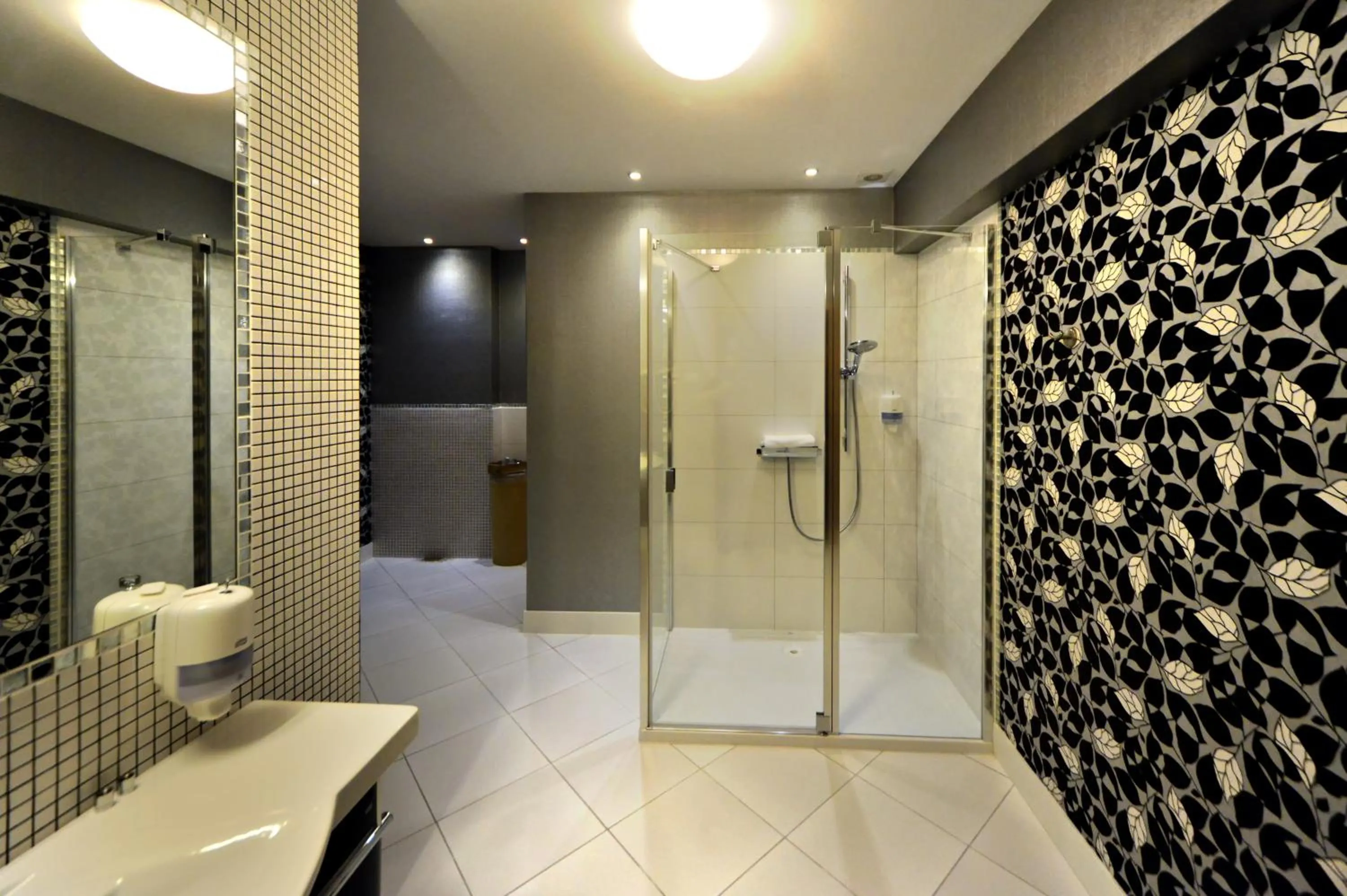Bathroom in Mela Verde
