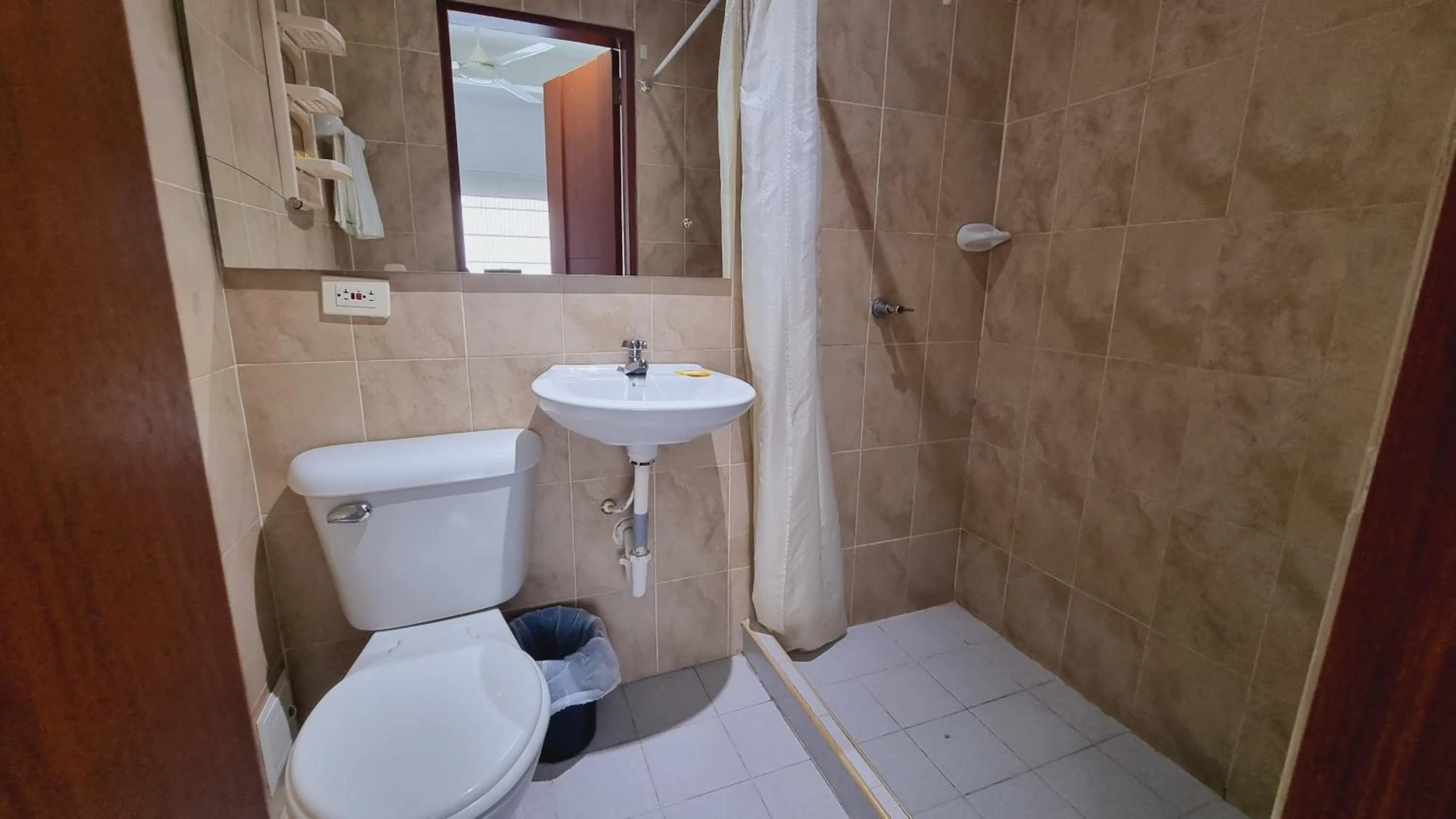 Bathroom in Magdalena Imperial Hotel By GHO Hoteles