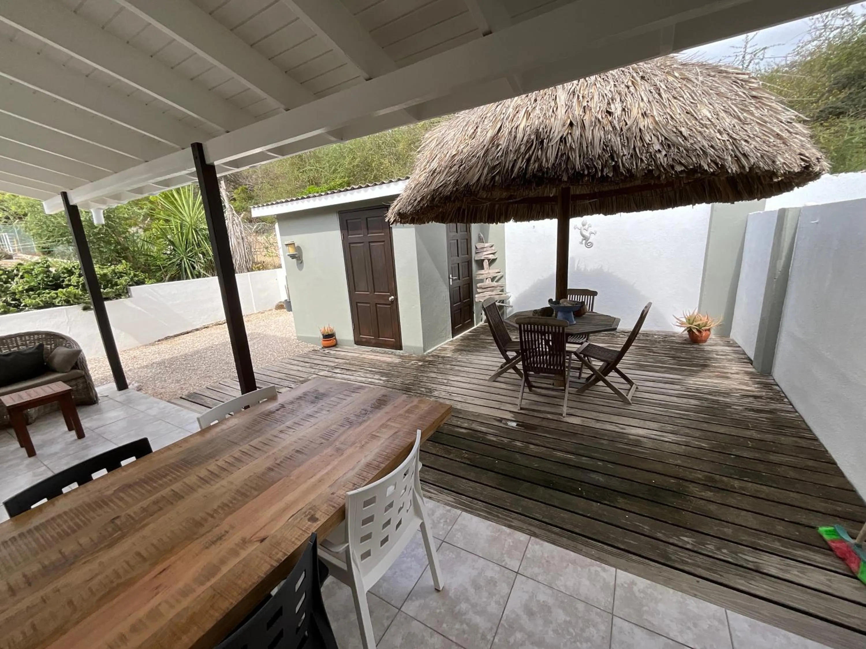 Balcony/Terrace in Bantopa Apartments