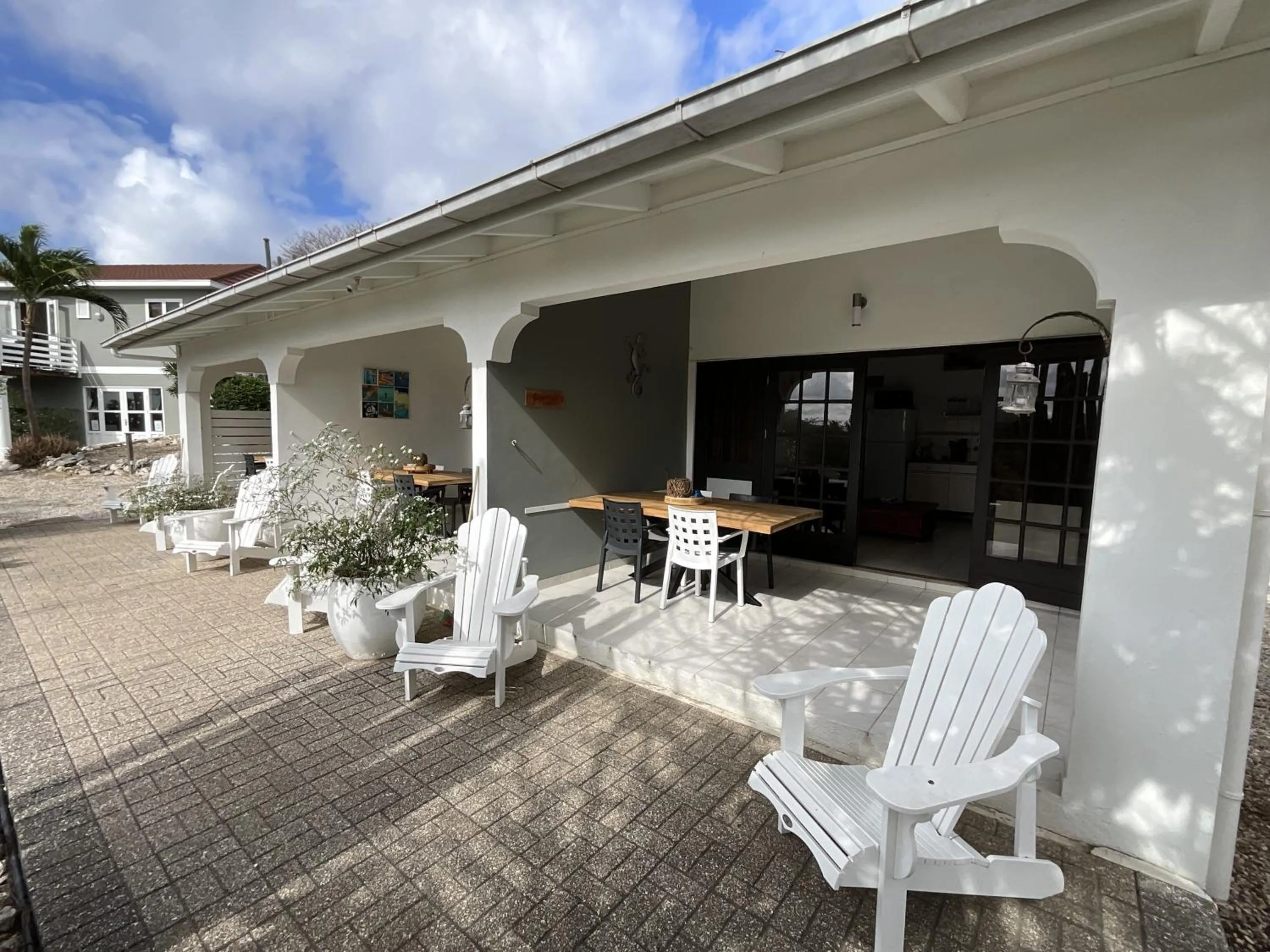 Balcony/Terrace in Bantopa Apartments