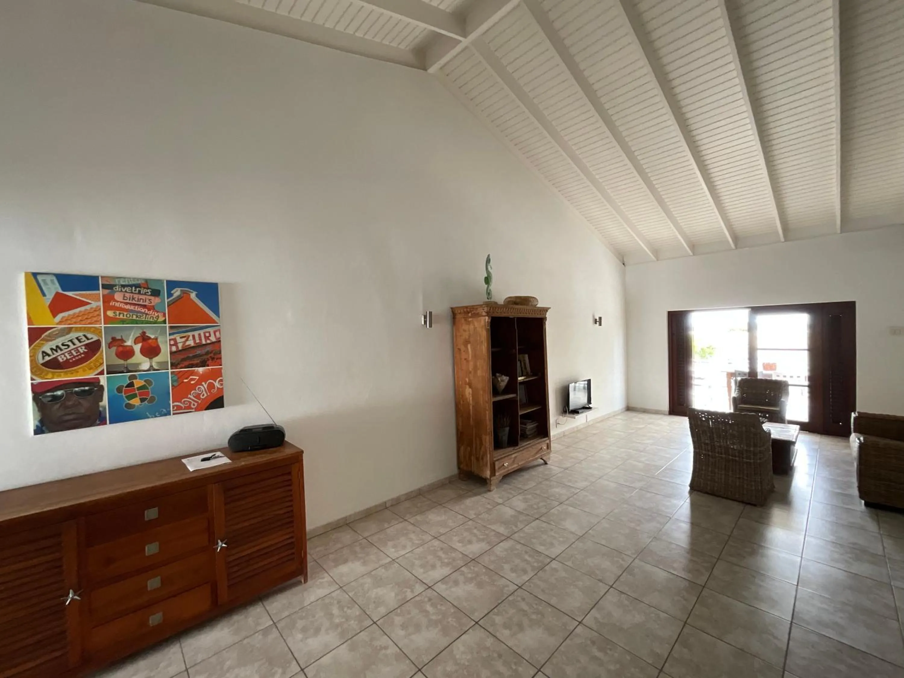 Living room in Bantopa Apartments