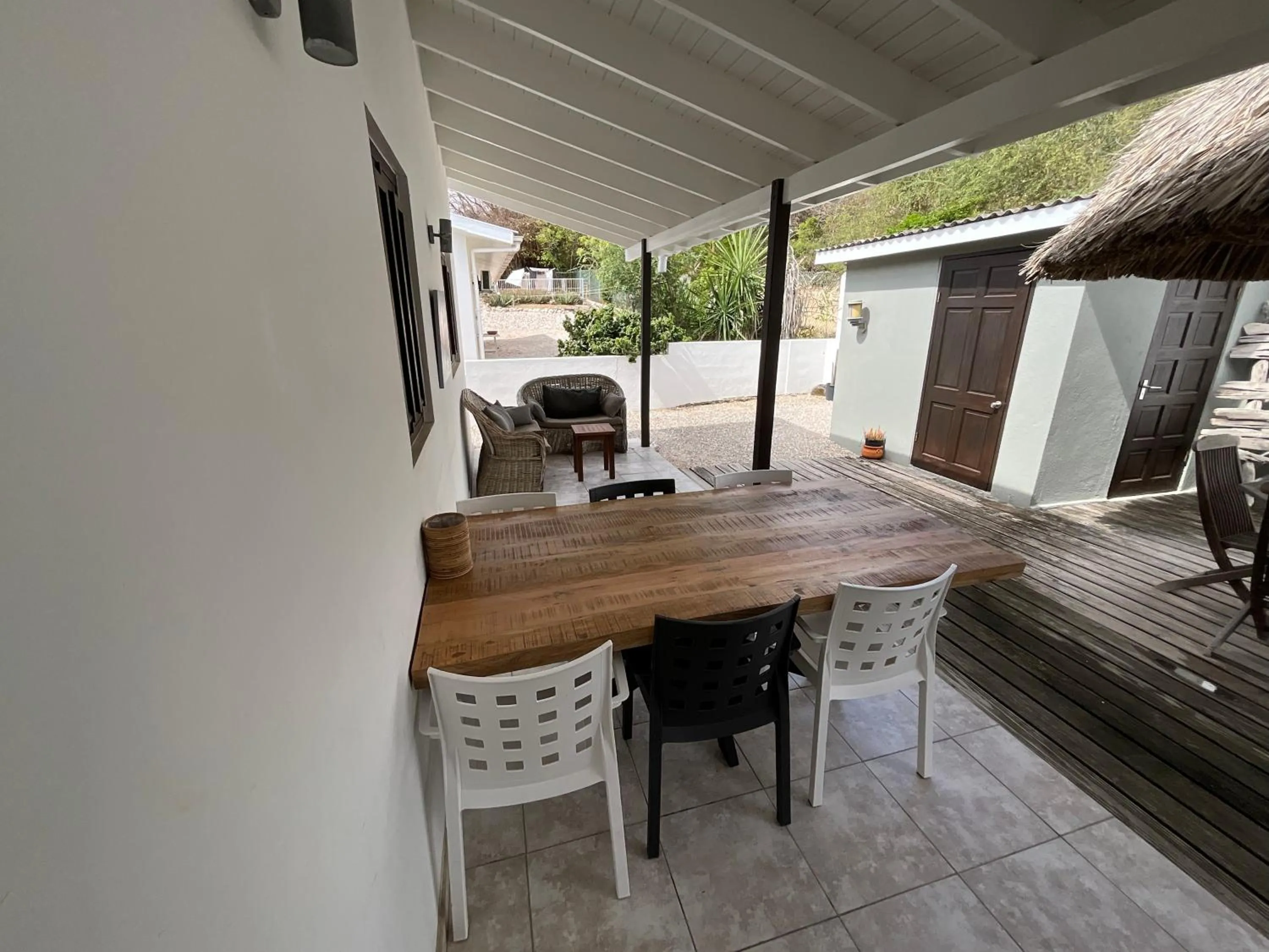 Balcony/Terrace in Bantopa Apartments