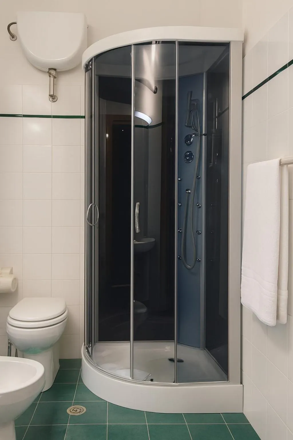 Shower in Hotel Ariston